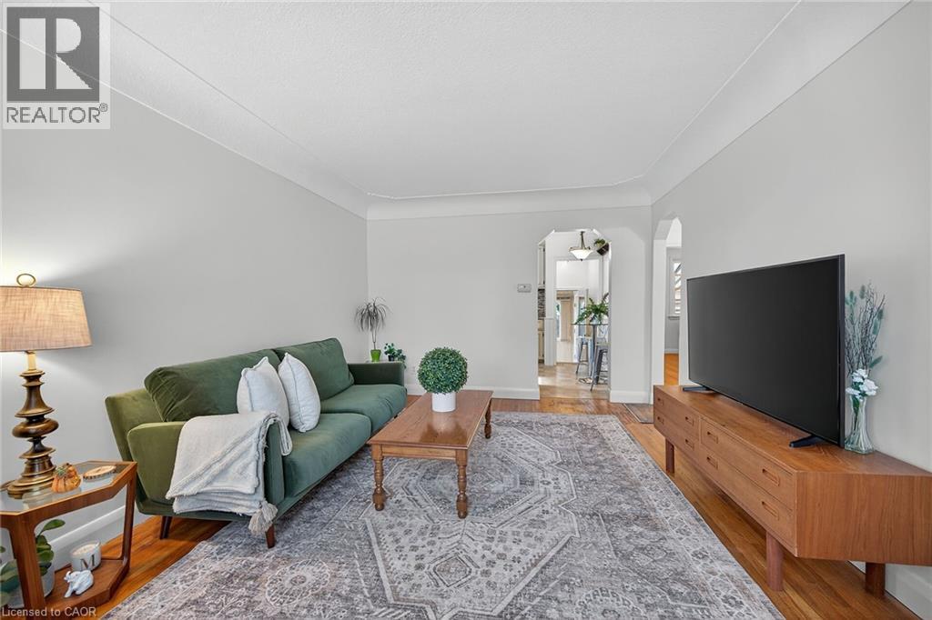 238 East 43rd Street, Hamilton, Ontario  L8T 3C5 - Photo 8 - 40778021