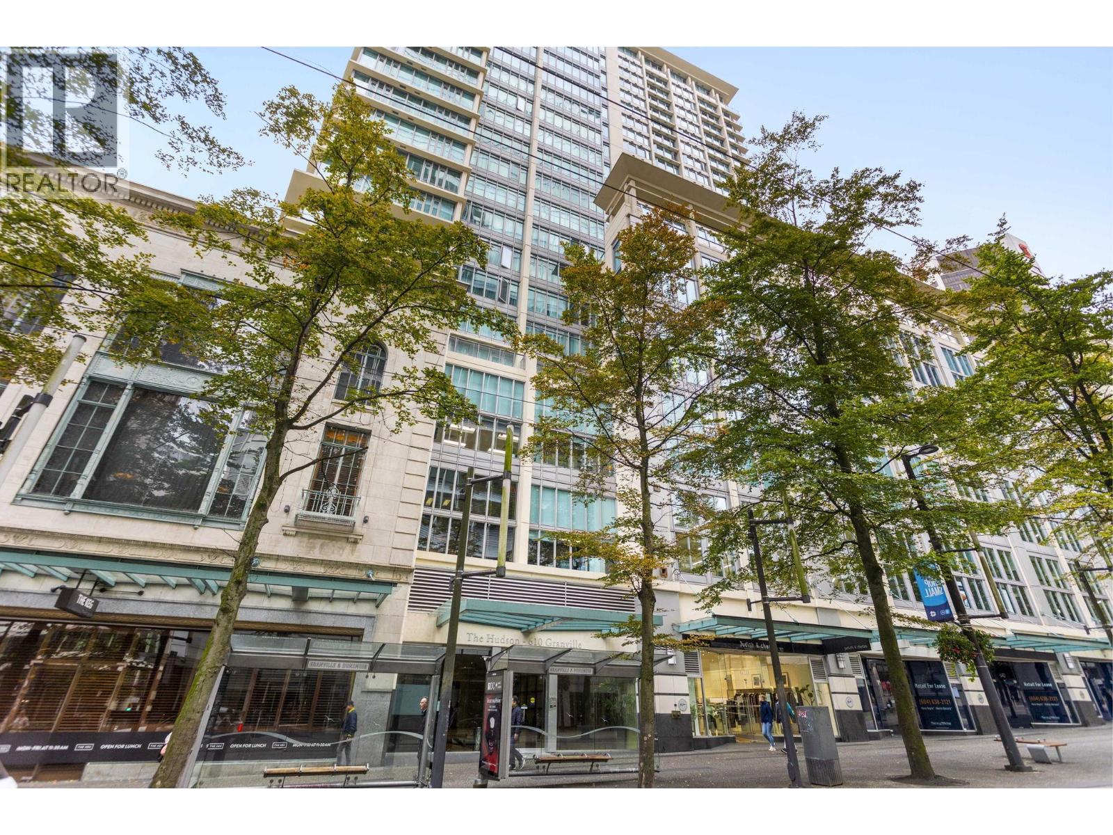 2613 610 Granville Street, Vancouver, British Columbia  V6C 3T3 - Photo 2 - R3057364