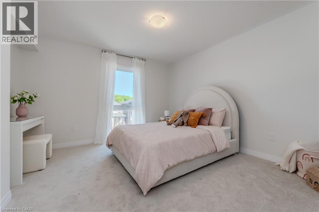704 Benninger Drive, Kitchener, Ontario  N2E 0H8 - Photo 11 - 40774222