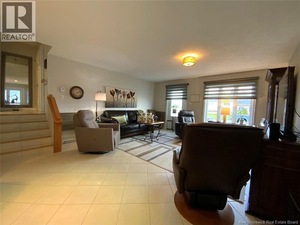 30 Dr. Gaudreau Avenue, Edmundston, New Brunswick  E3V 4B9 - Photo 3 - NB128309