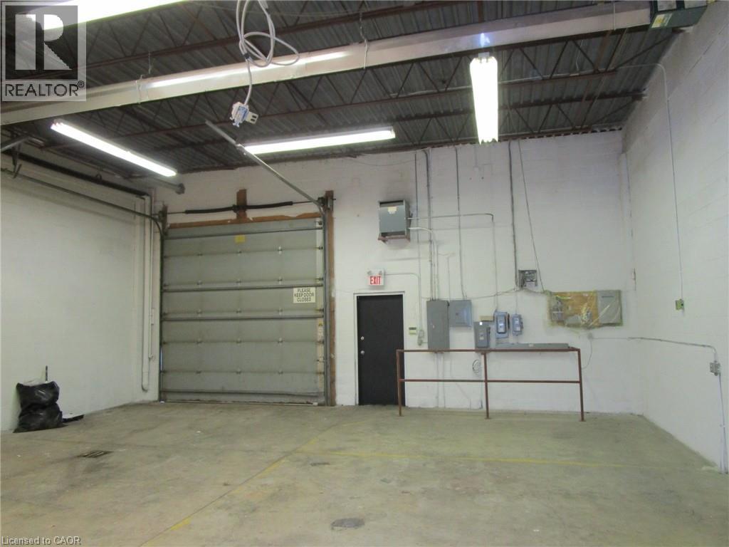 889 Barton Street E Unit# 2, Stoney Creek, Ontario  L8E 5V1 - Photo 4 - 40726956