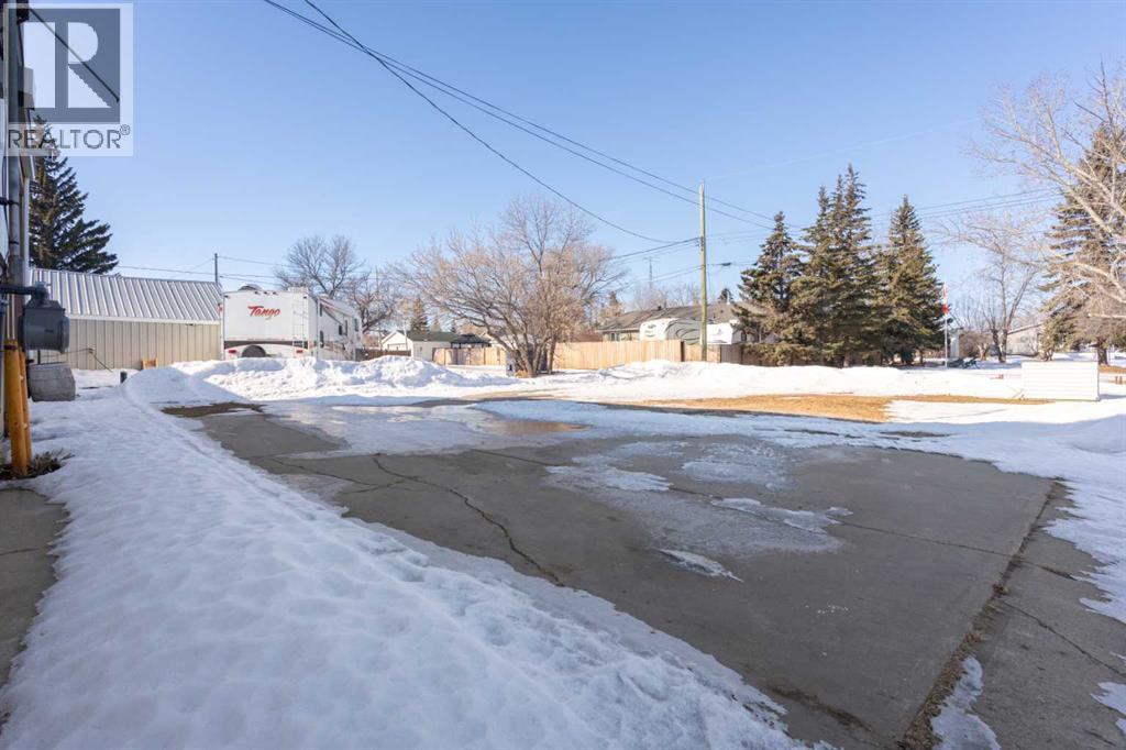4932 50 Street, Lougheed, Alberta  T0B 2V0 - Photo 47 - A2255672