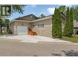 12 SPRUCE STREET, McGregor, Ontario