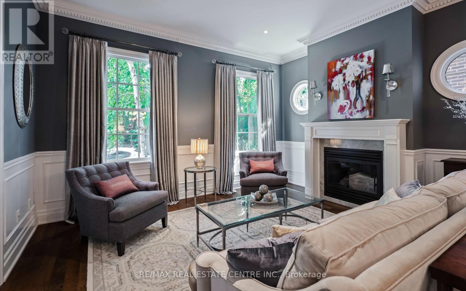 14 St. Phillips Road, Toronto, Ontario  M9P 2N6 - Photo 7 - W12407129