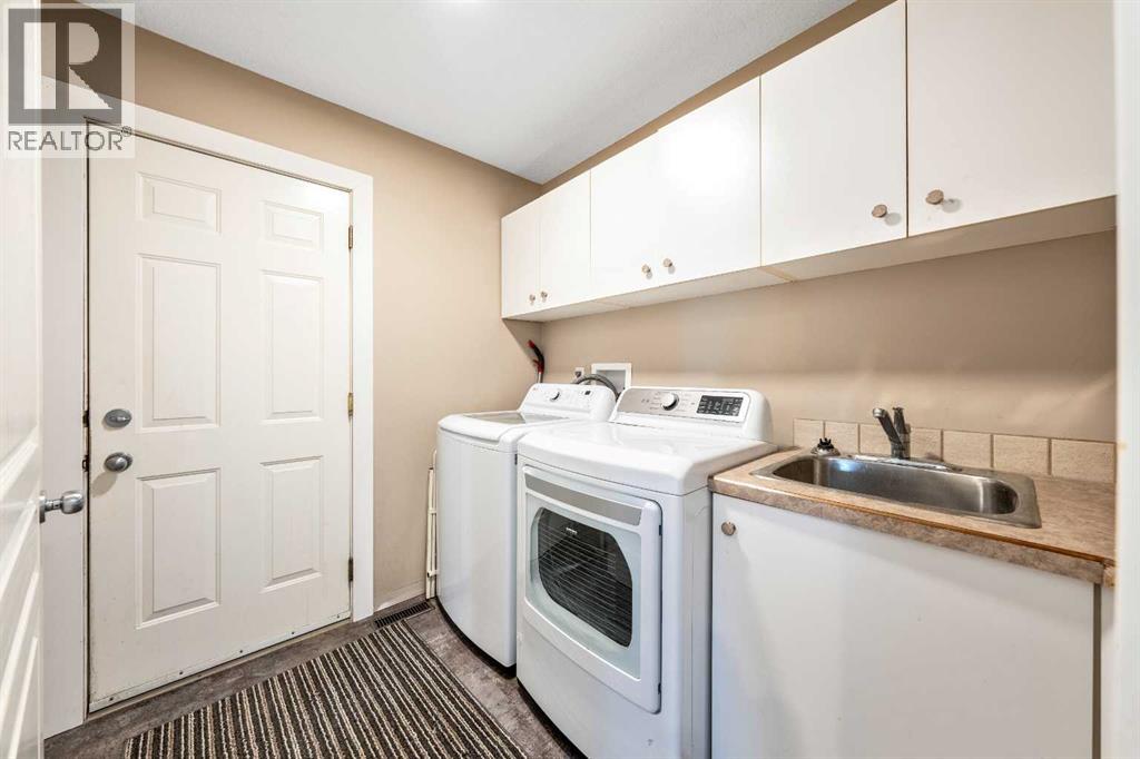 1607 Sunshine Close Se, High River, Alberta  T1V 1W4 - Photo 16 - A2256927