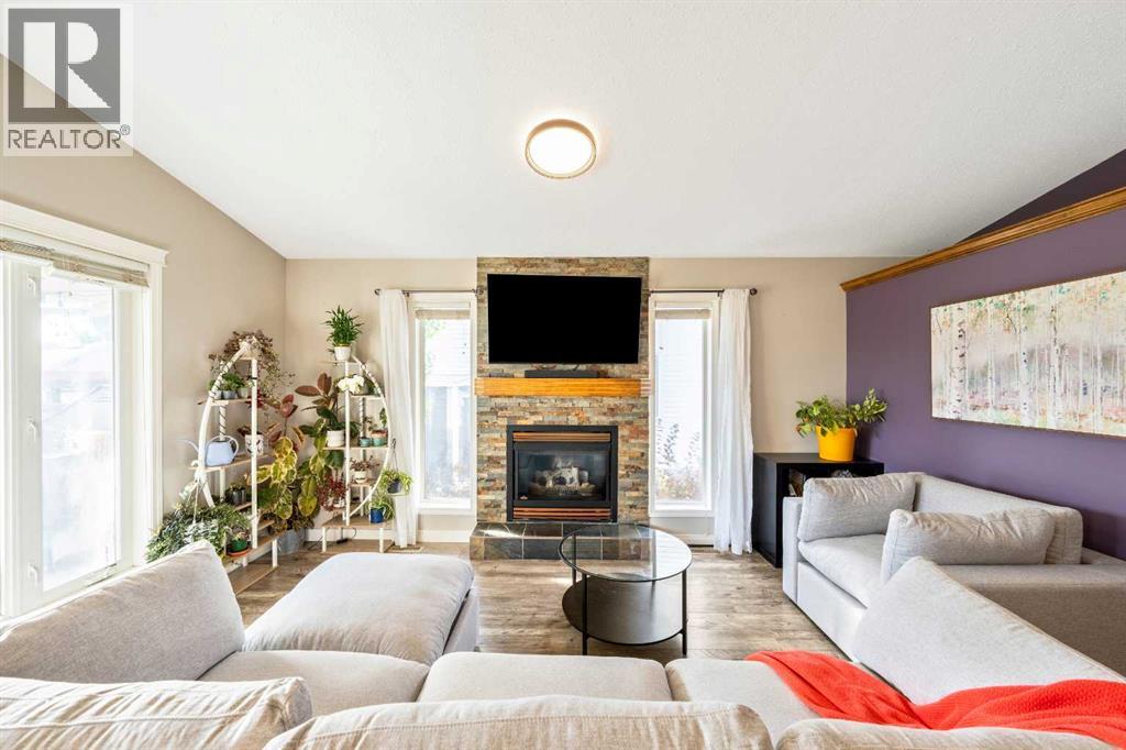 1607 Sunshine Close Se, High River, Alberta  T1V 1W4 - Photo 13 - A2256927