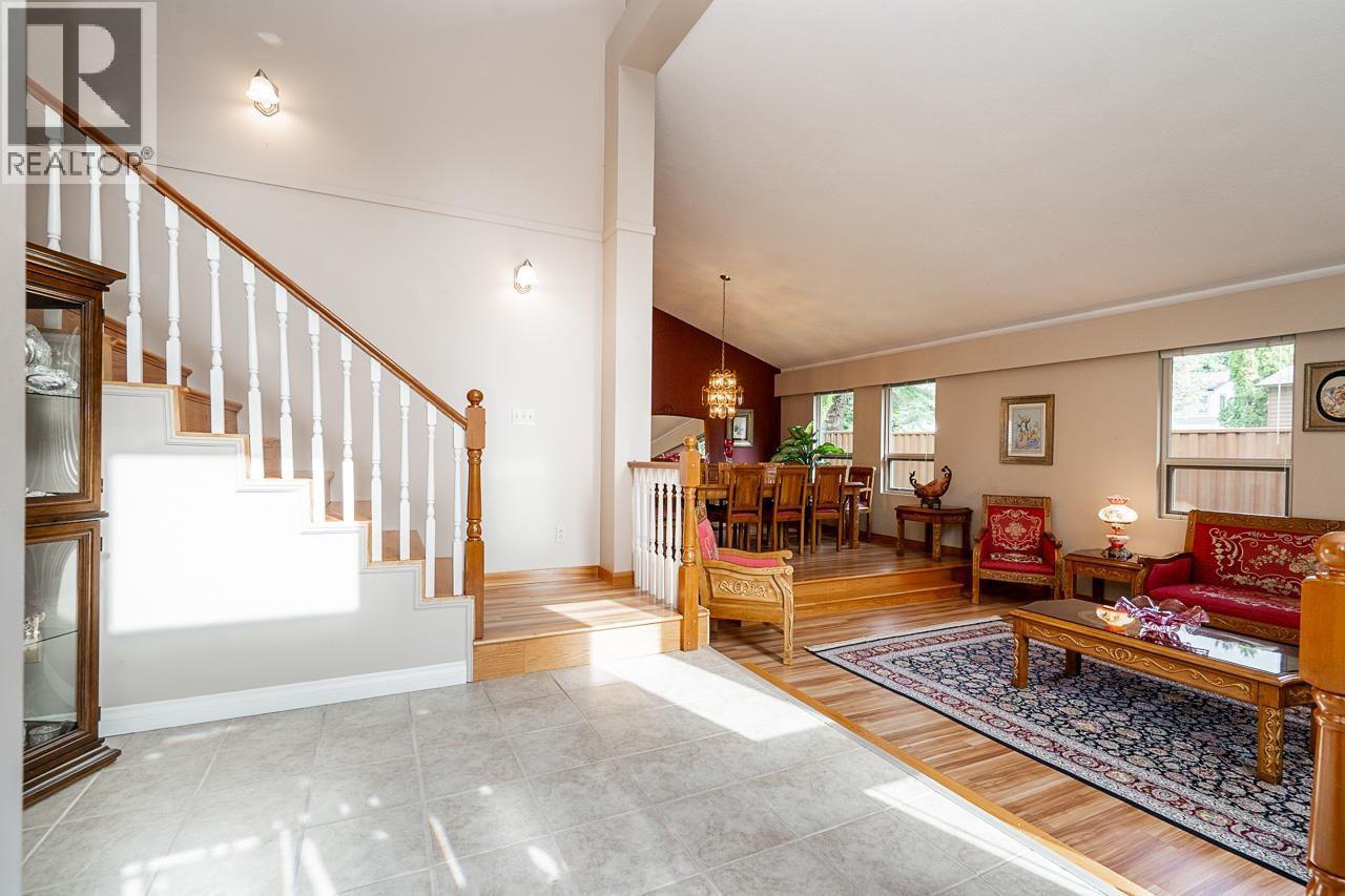 1623 Suffolk Avenue, Port Coquitlam, British Columbia  V3B 1H1 - Photo 3 - R3057362