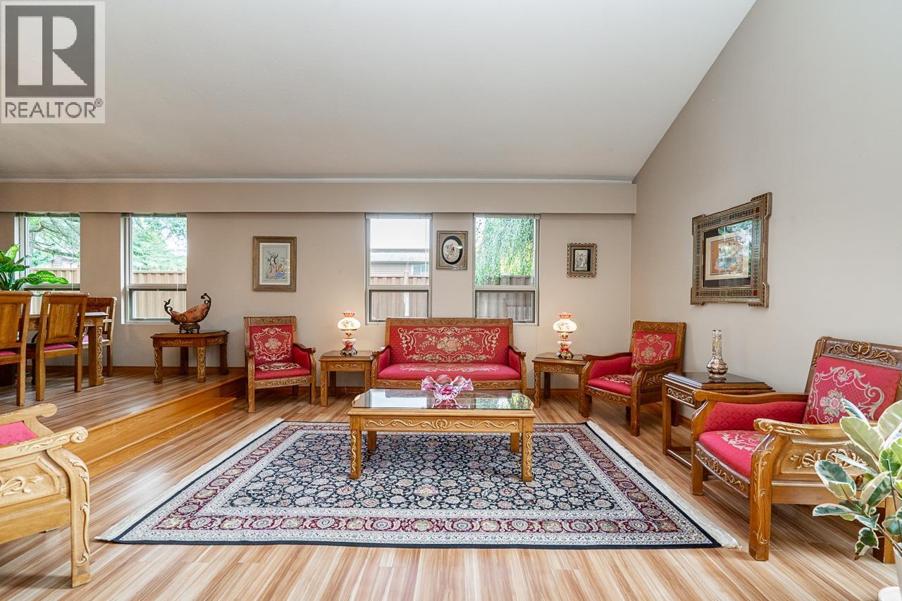 1623 Suffolk Avenue, Port Coquitlam, British Columbia  V3B 1H1 - Photo 4 - R3057362