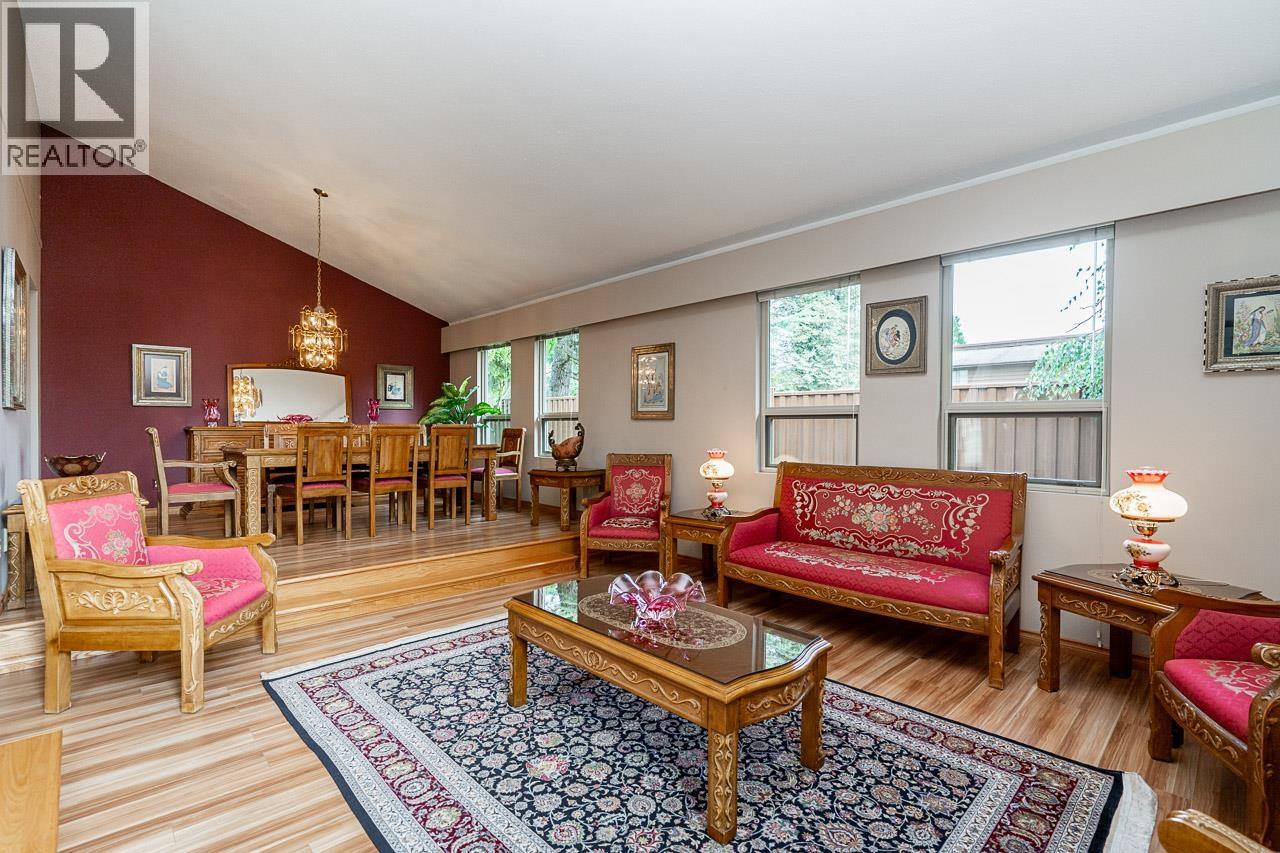 1623 Suffolk Avenue, Port Coquitlam, British Columbia  V3B 1H1 - Photo 5 - R3057362