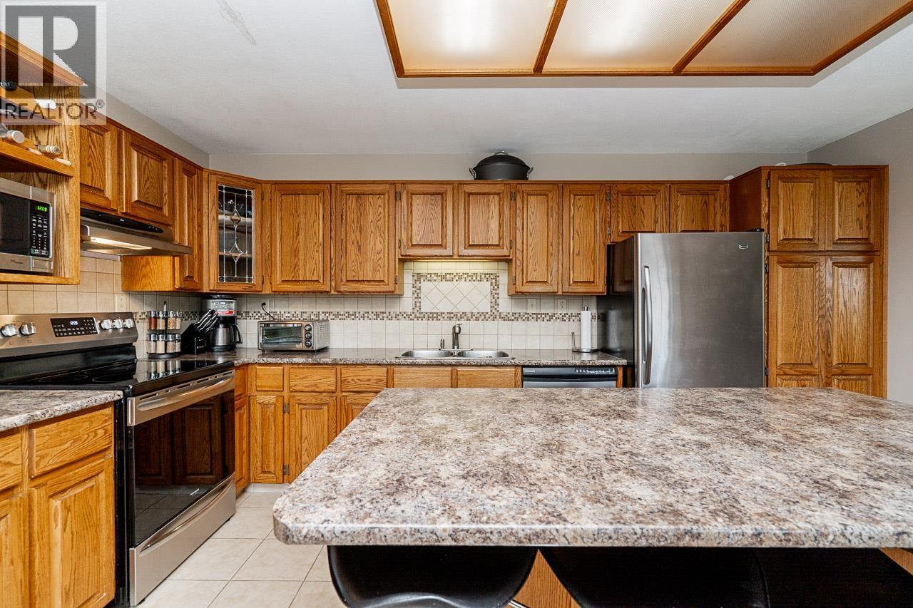 1623 Suffolk Avenue, Port Coquitlam, British Columbia  V3B 1H1 - Photo 9 - R3057362