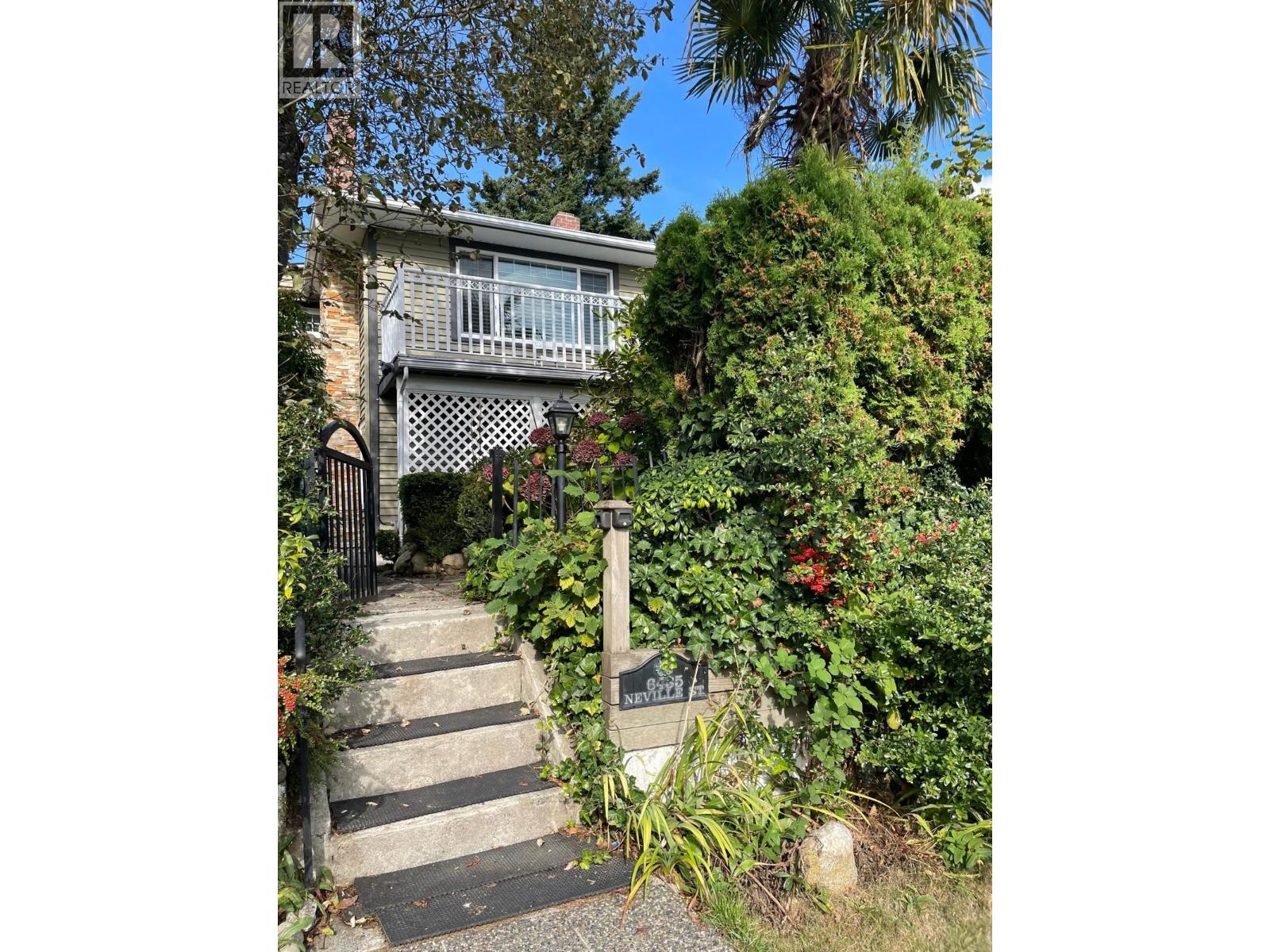 6435 NEVILLE STREET, burnaby, British Columbia