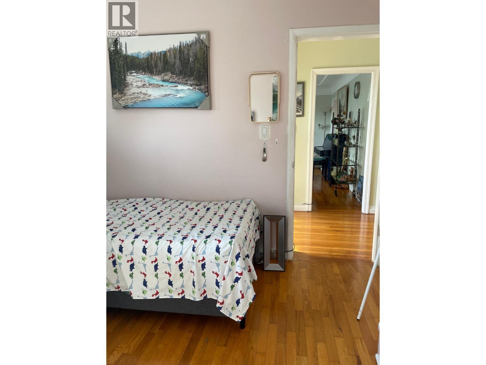 6435 Neville Street, Burnaby, British Columbia  V5C 3H6 - Photo 11 - R3057361