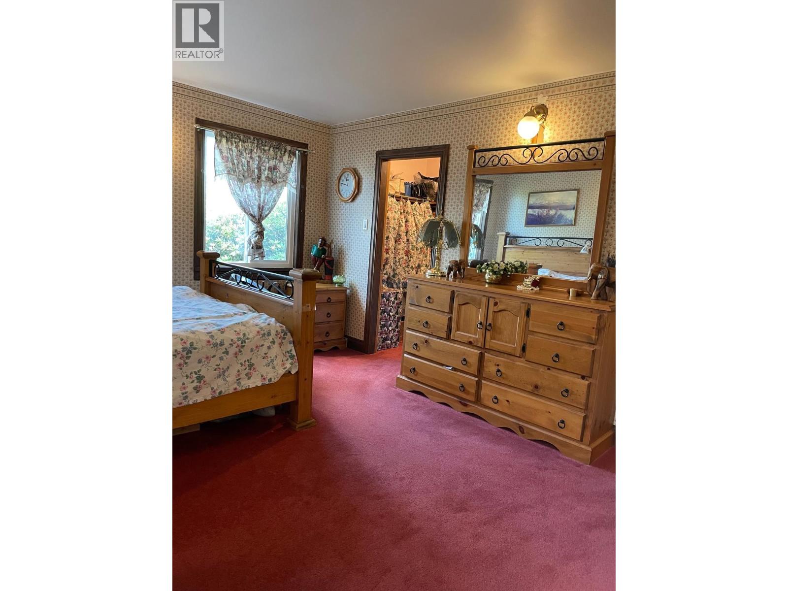 6435 Neville Street, Burnaby, British Columbia  V5C 3H6 - Photo 12 - R3057361