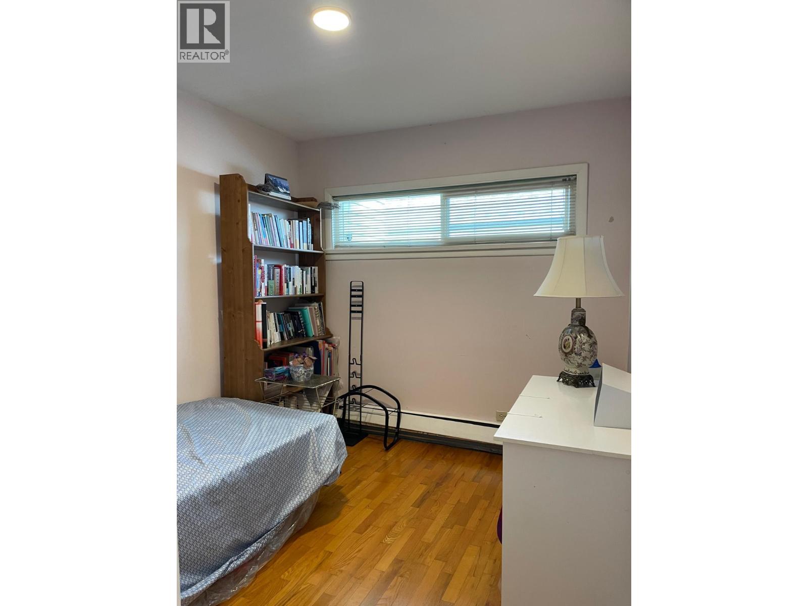 6435 Neville Street, Burnaby, British Columbia  V5C 3H6 - Photo 9 - R3057361