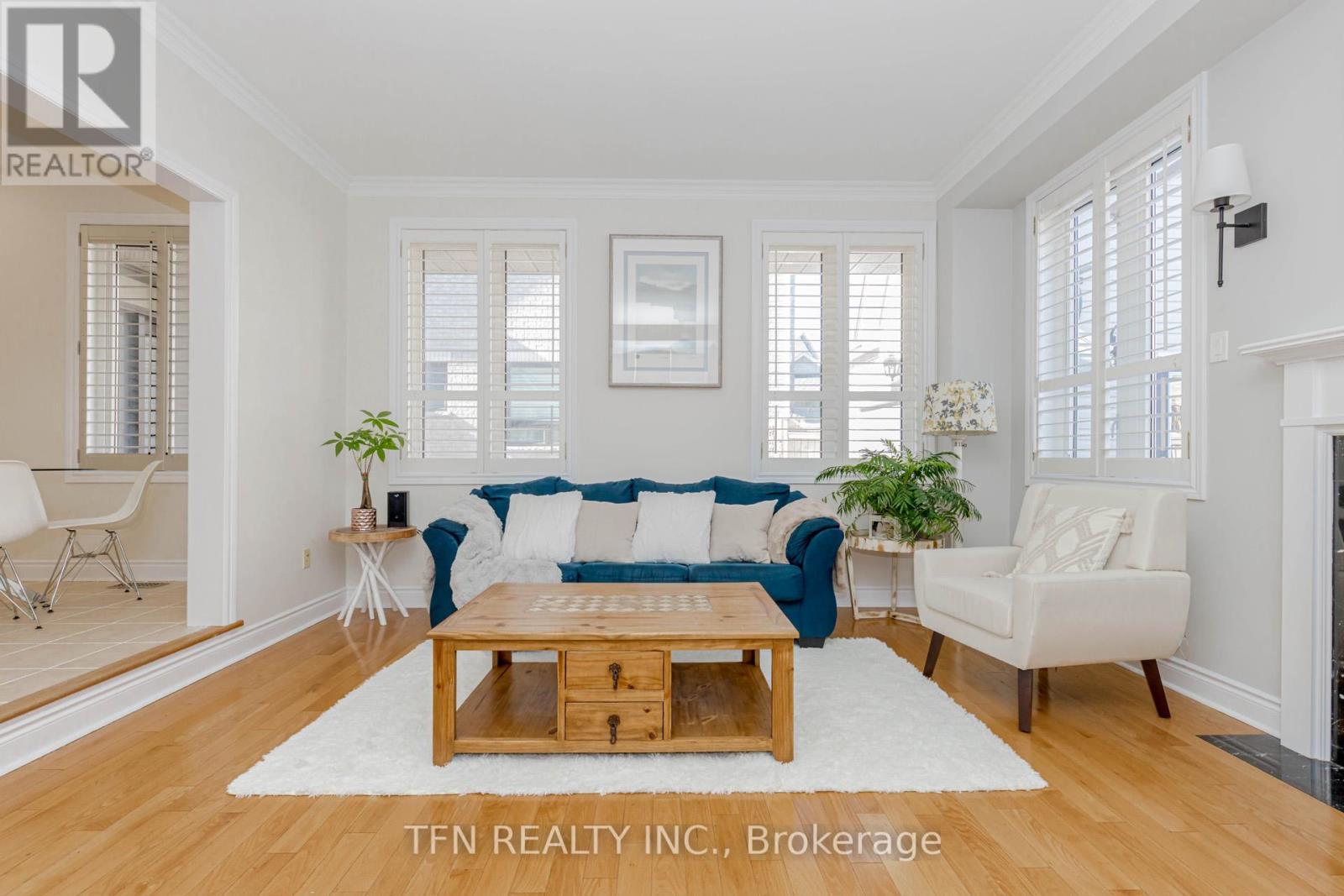 7108 Gablehurst Crescent, Mississauga, Ontario  L5W 1E7 - Photo 19 - W12455558