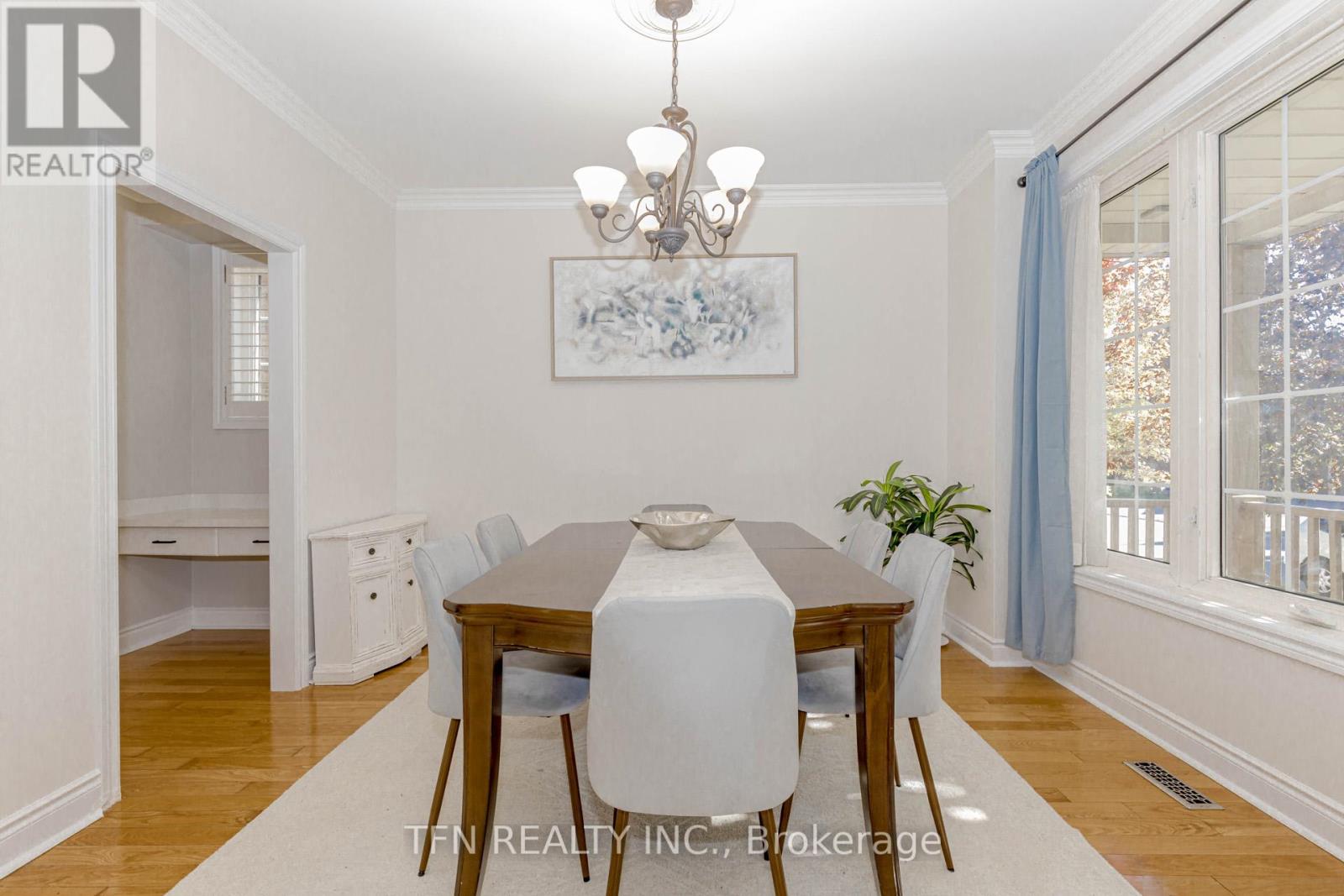 7108 Gablehurst Crescent, Mississauga, Ontario  L5W 1E7 - Photo 10 - W12455558