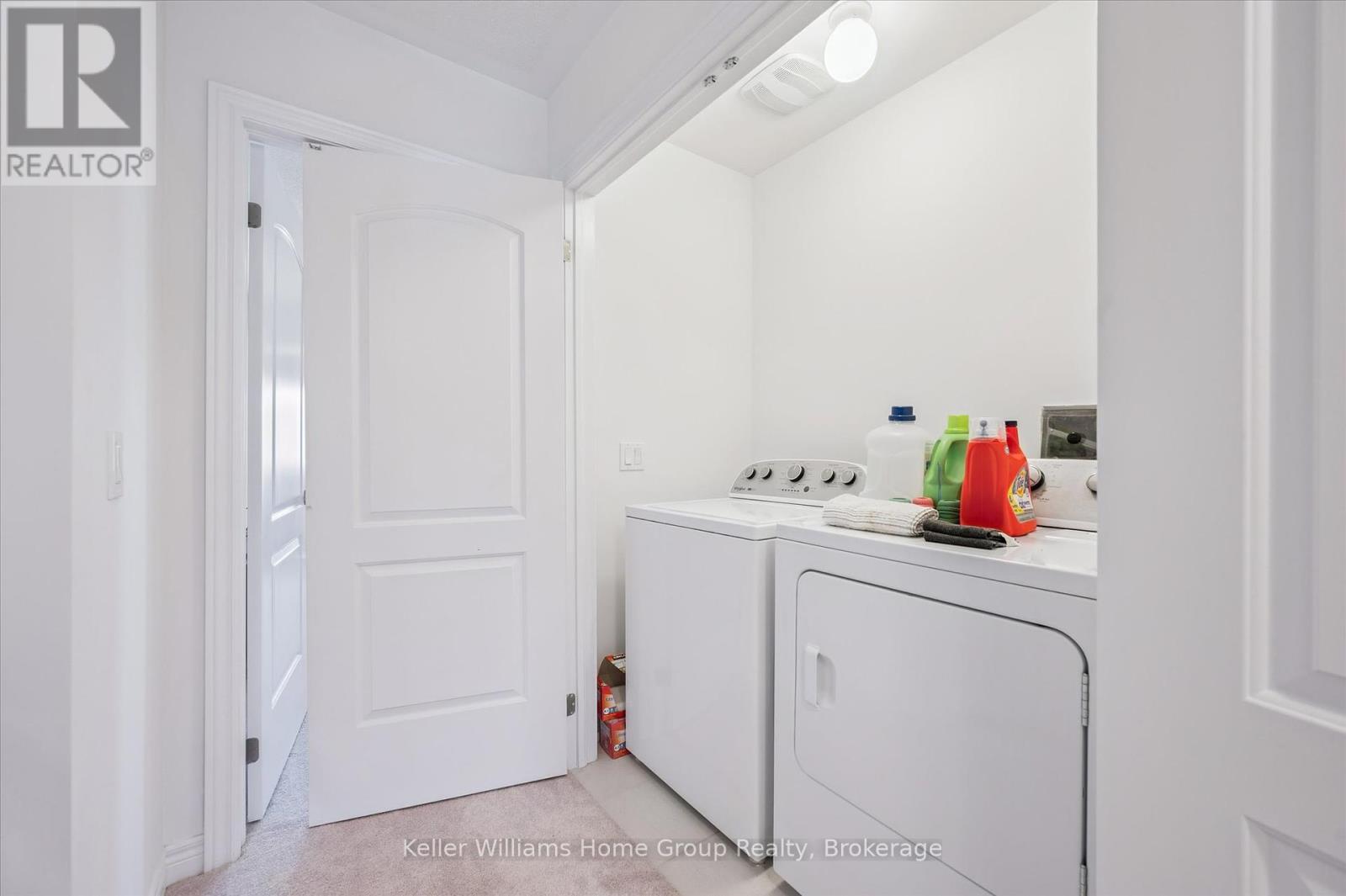 13 Edminston Drive, Centre Wellington, Ontario  N1M 0J3 - Photo 24 - X12442403