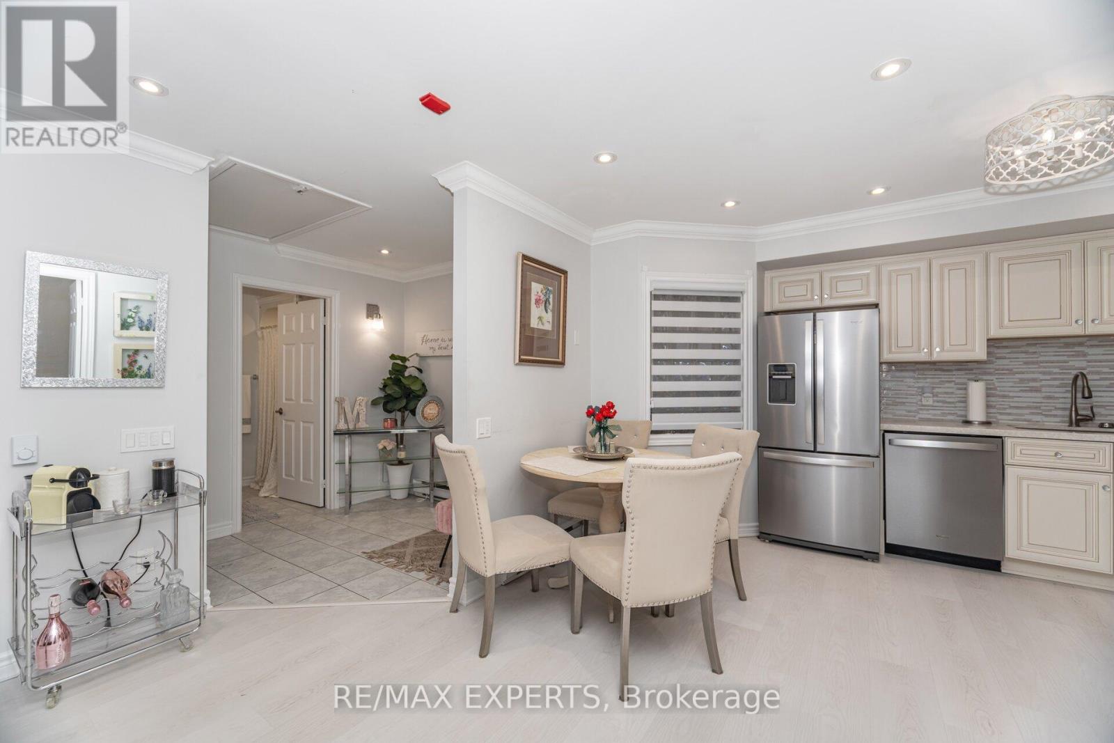 22 - 77 Mill Street E, New Tecumseth (Tottenham), Ontario  L0G 1W0 - Photo 10 - N12449639