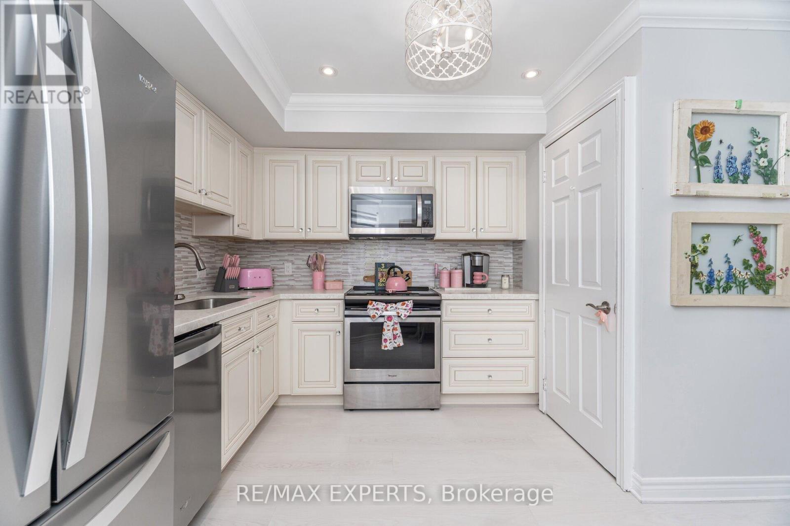 22 - 77 Mill Street E, New Tecumseth (Tottenham), Ontario  L0G 1W0 - Photo 16 - N12449639