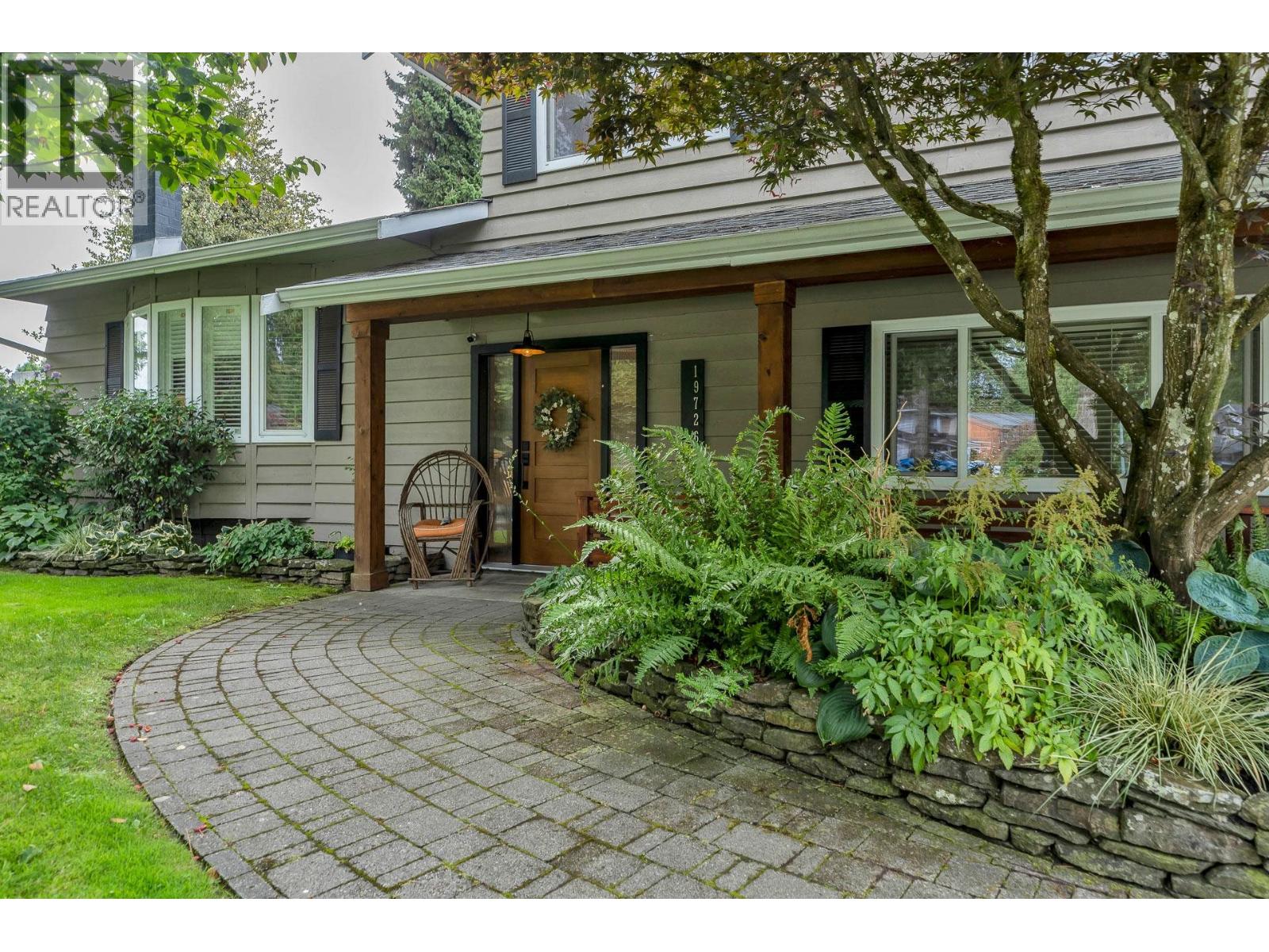 19726 116a Avenue, Pitt Meadows, British Columbia  V3Y 1P4 - Photo 1 - R3045702