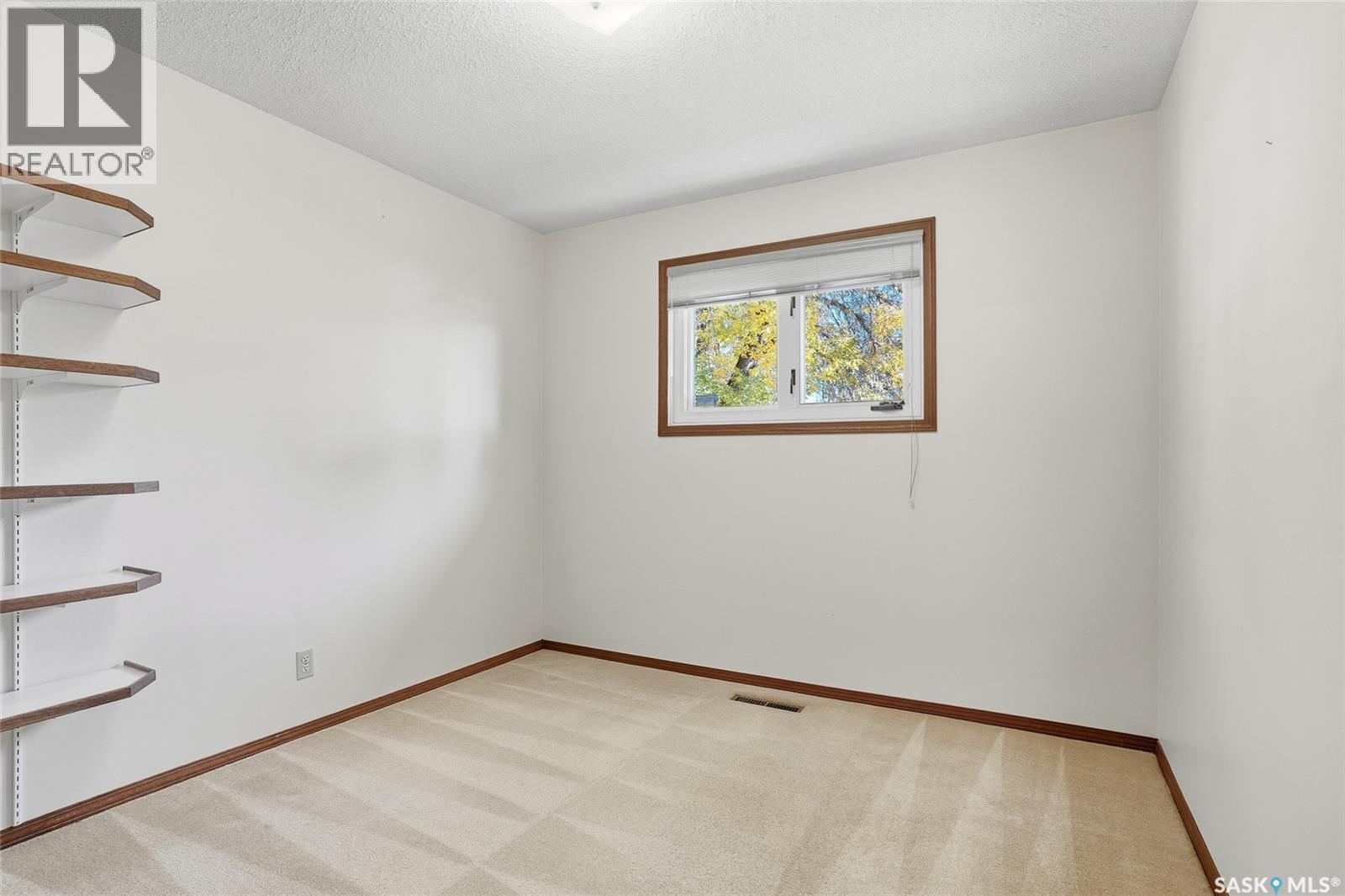 421 Winnipeg Avenue S, Saskatoon, Saskatchewan  S7M 3M6 - Photo 17 - SK020376