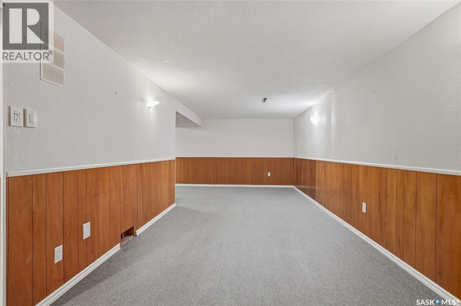 421 Winnipeg Avenue S, Saskatoon, Saskatchewan  S7M 3M6 - Photo 20 - SK020376