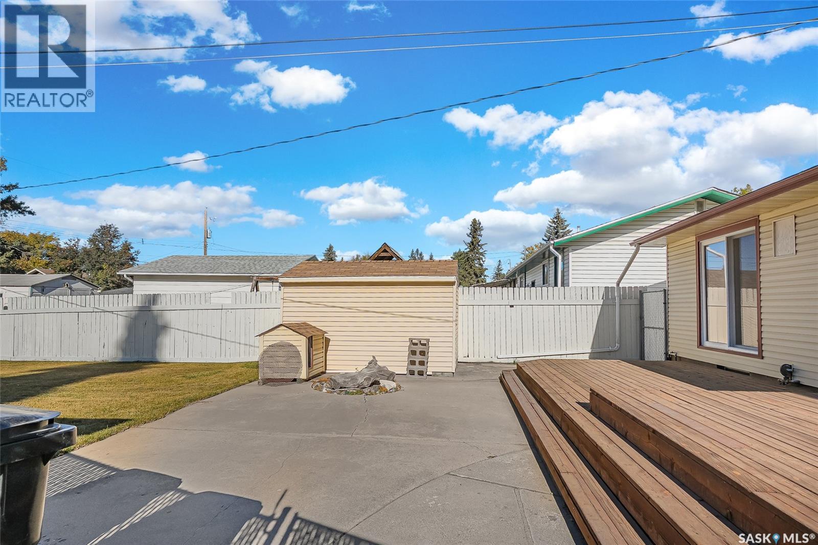 421 Winnipeg Avenue S, Saskatoon, Saskatchewan  S7M 3M6 - Photo 36 - SK020376