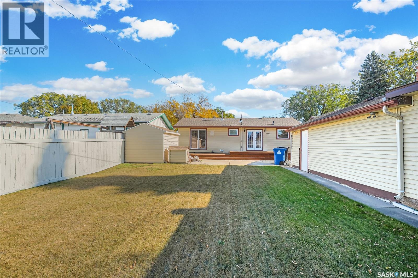421 Winnipeg Avenue S, Saskatoon, Saskatchewan  S7M 3M6 - Photo 40 - SK020376