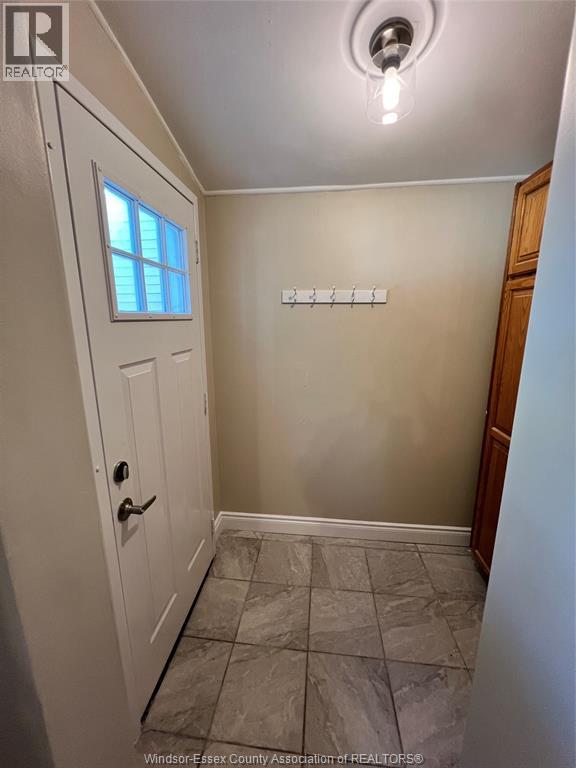 691 Elliott Street West Unit# Main Floor, Windsor, Ontario  N9A 5Z7 - Photo 2 - 25025858