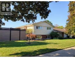 7 CROSBY Drive, kitchener, Ontario