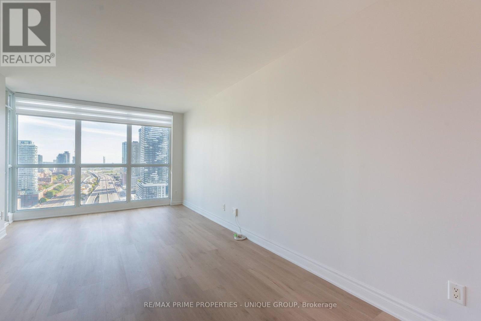 2706 - 18 Yonge Street, Toronto (Waterfront Communities), Ontario  M5E 1Z8 - Photo 4 - C12456211