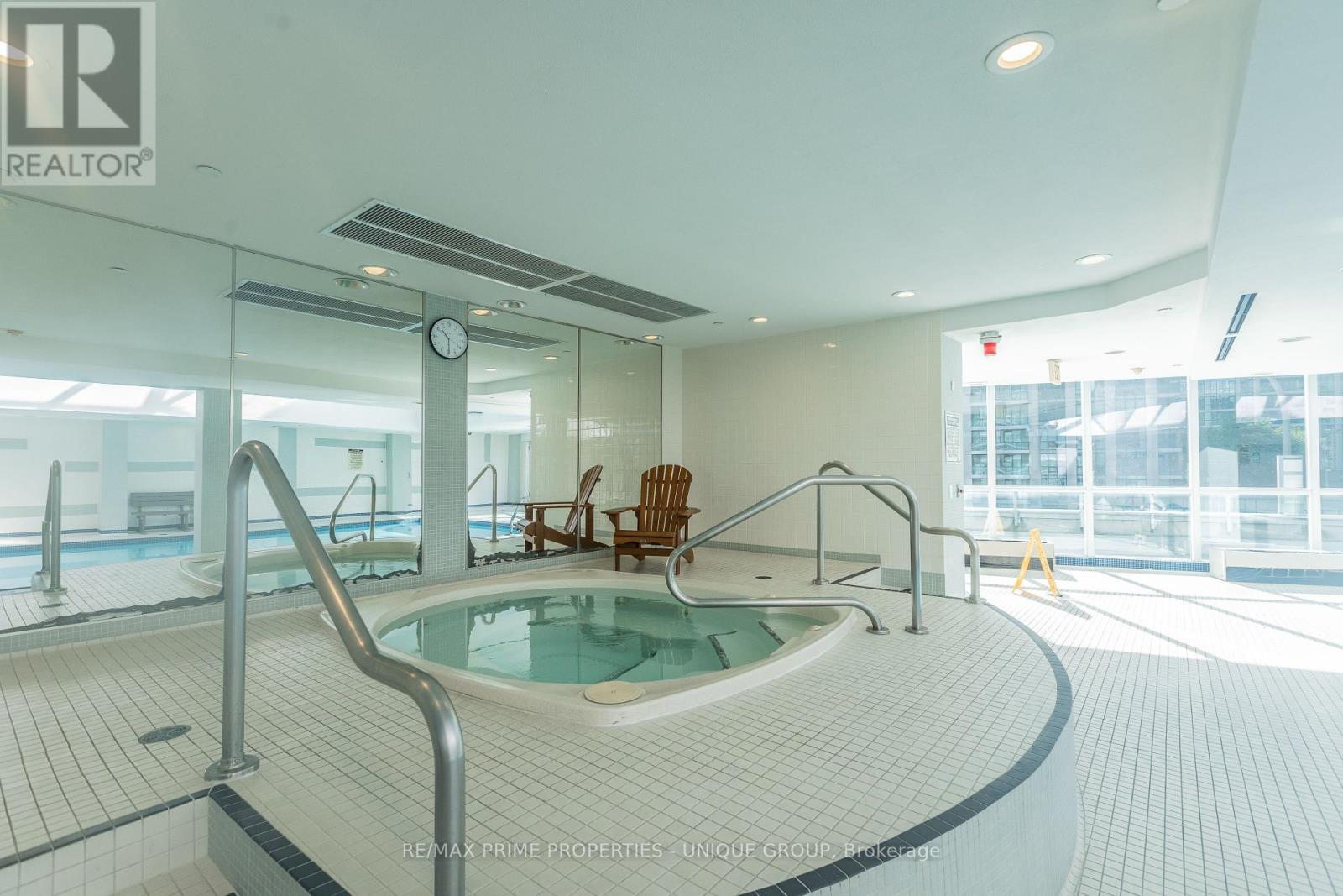 2706 - 18 Yonge Street, Toronto (Waterfront Communities), Ontario  M5E 1Z8 - Photo 46 - C12456211