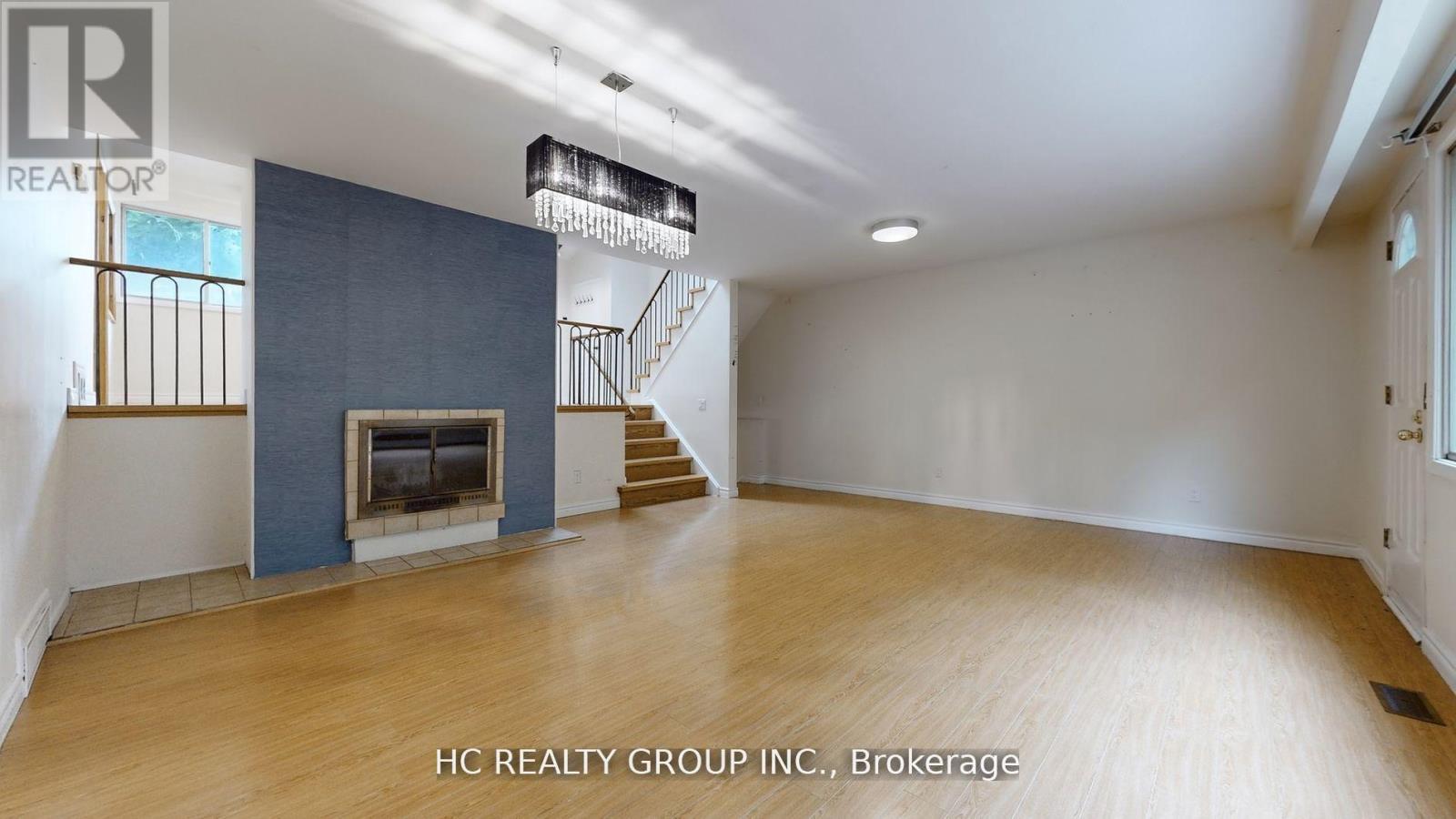55 Sumner Heights Drive, Toronto, Ontario  M2K 1Y5 - Photo 11 - C12456233