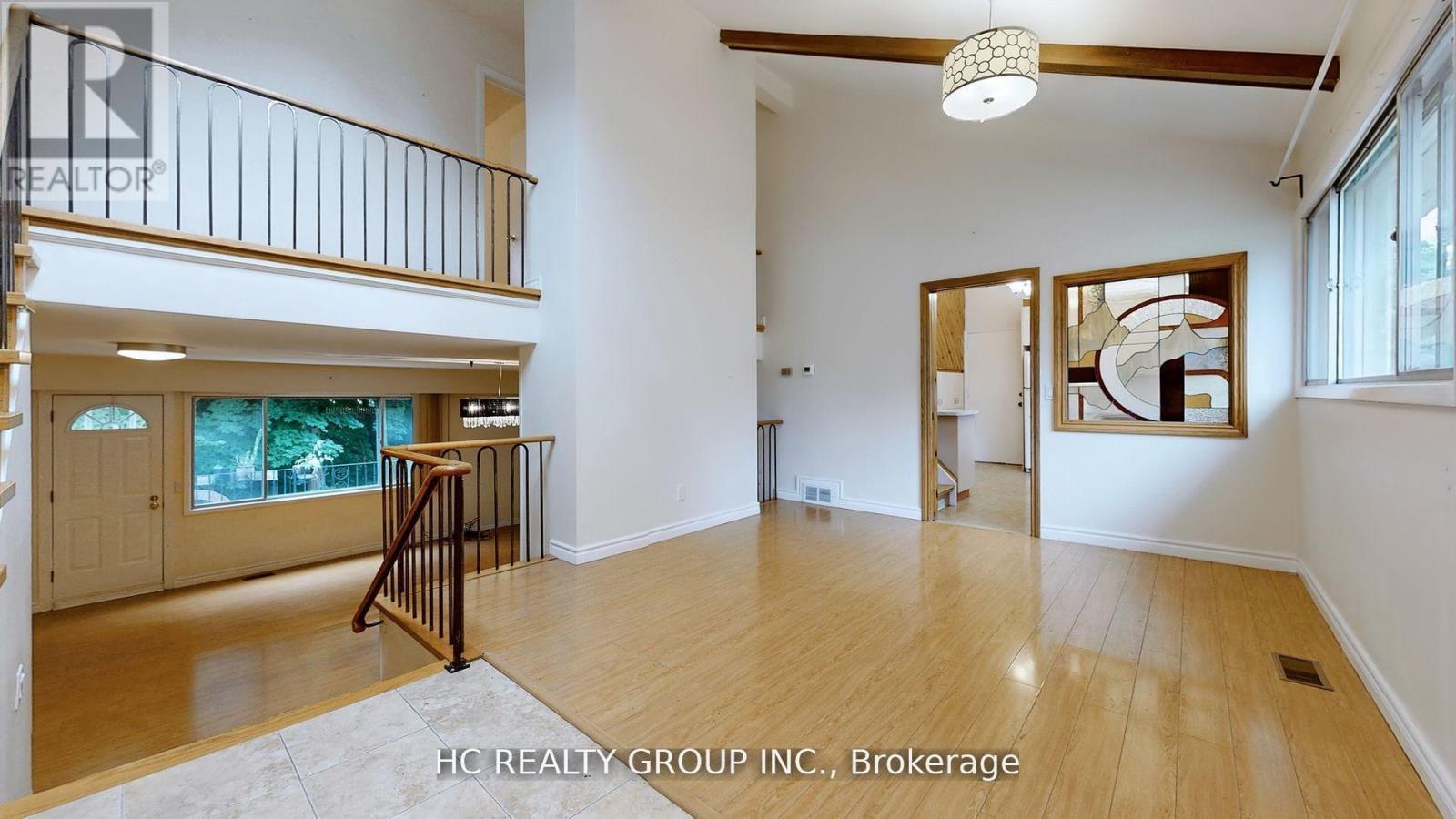 55 Sumner Heights Drive, Toronto, Ontario  M2K 1Y5 - Photo 3 - C12456233
