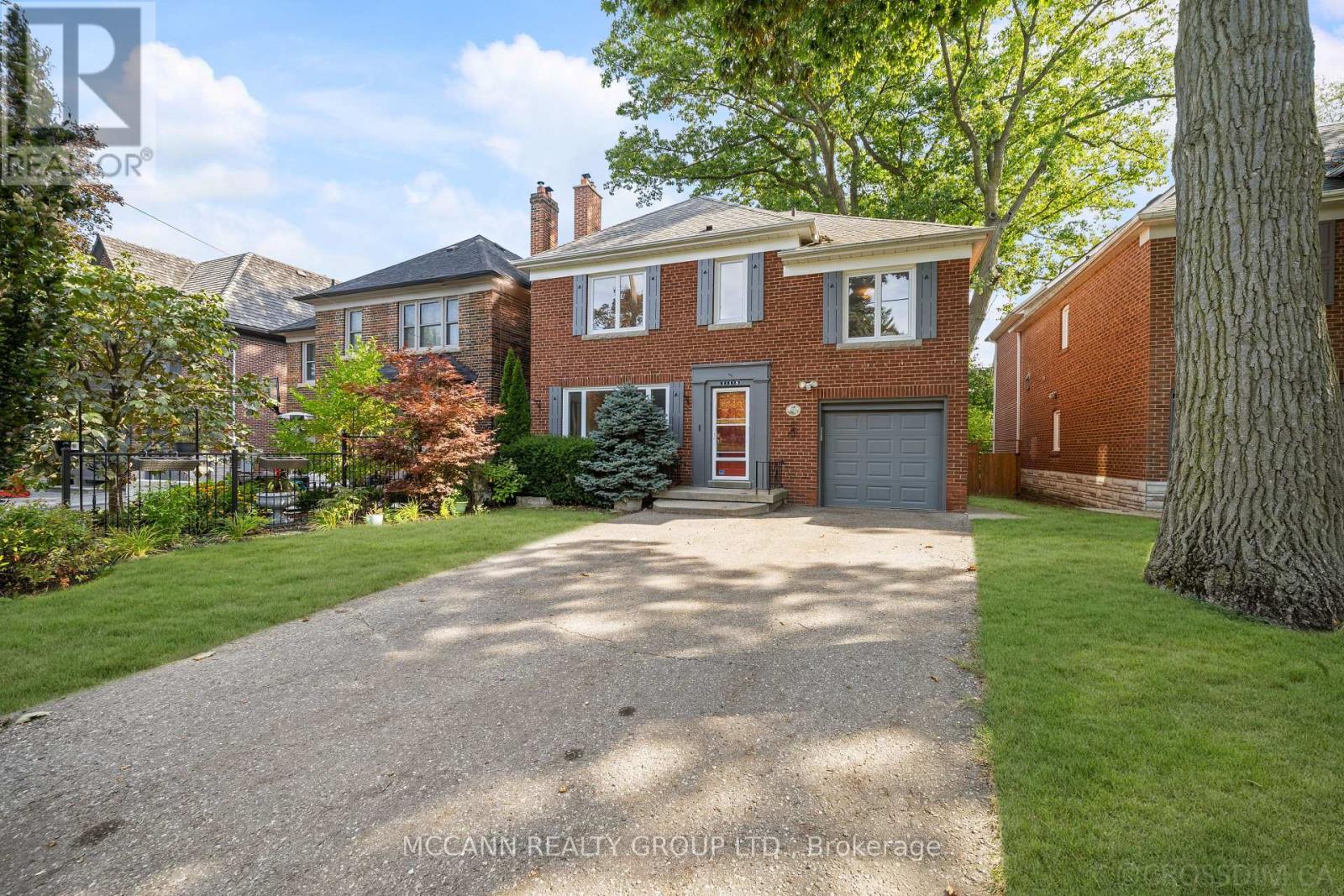 118 Braeside Road, Toronto (Lawrence Park North), Ontario  M4N 1Y2 - Photo 2 - C12456253