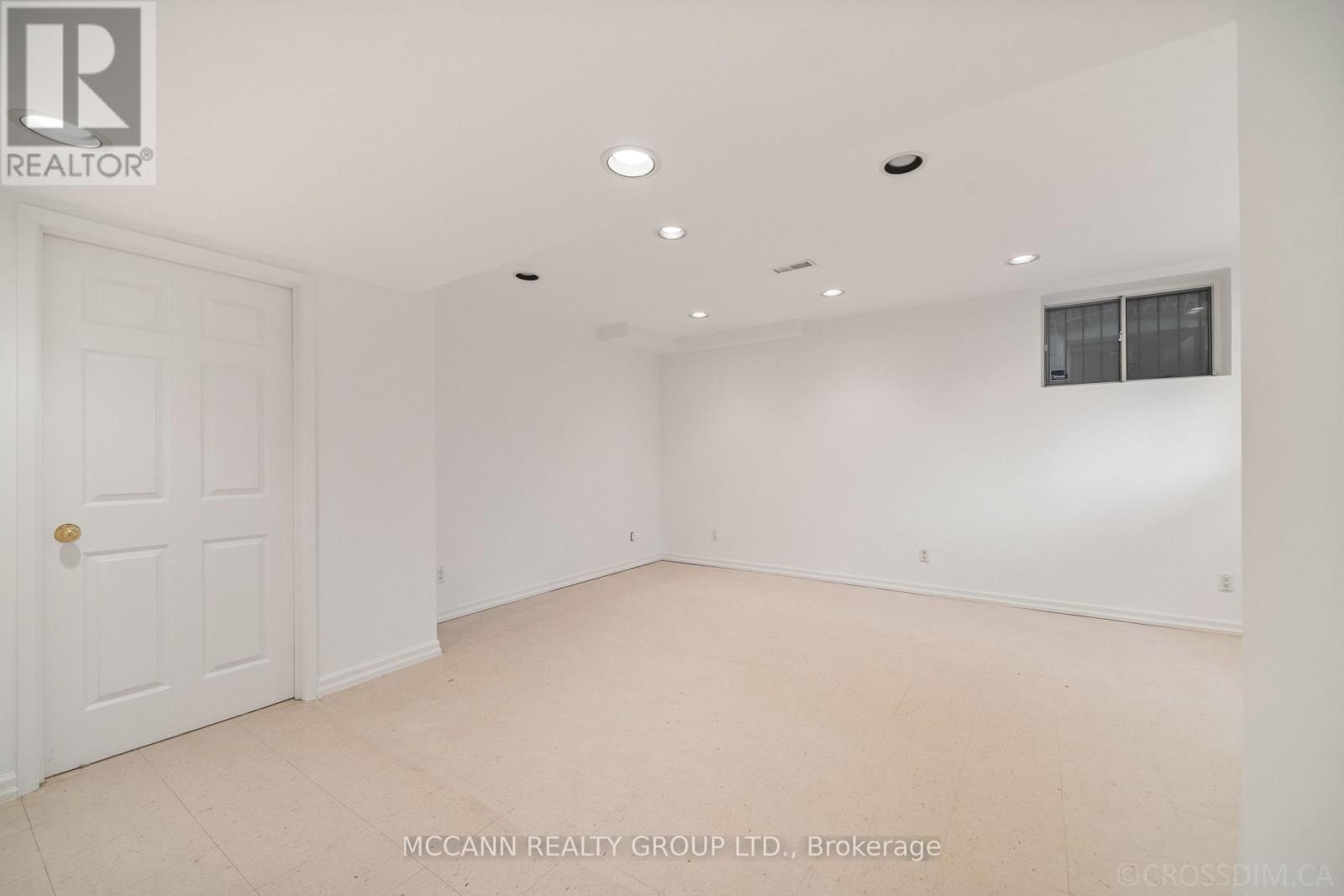 118 Braeside Road, Toronto (Lawrence Park North), Ontario  M4N 1Y2 - Photo 29 - C12456253