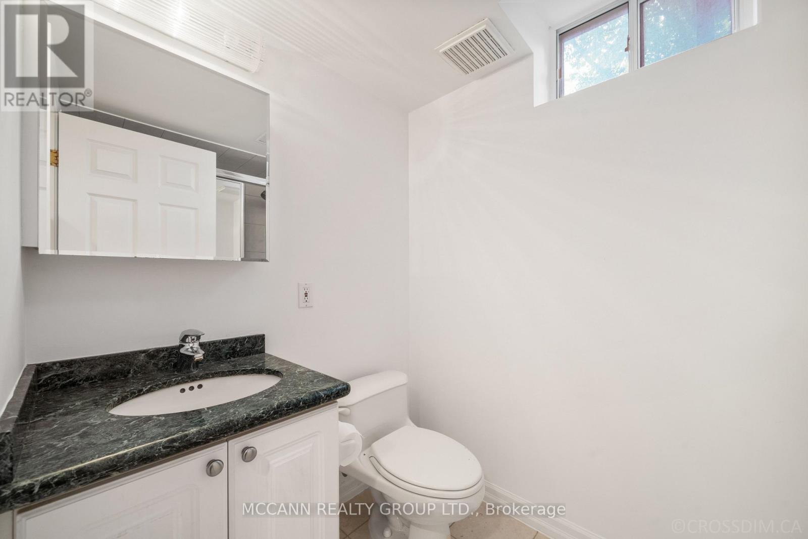 118 Braeside Road, Toronto (Lawrence Park North), Ontario  M4N 1Y2 - Photo 32 - C12456253