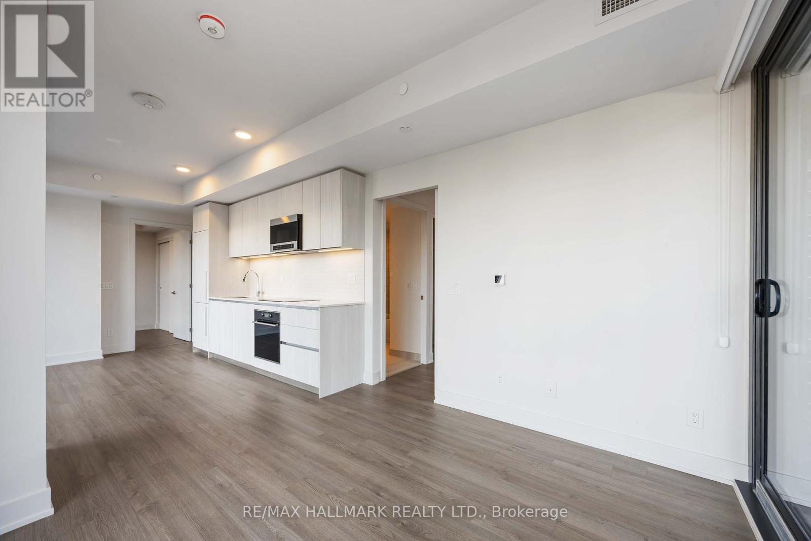 1403 - 8 Cumberland Street, Toronto (Annex), Ontario  M4W 0B6 - Photo 13 - C12456273
