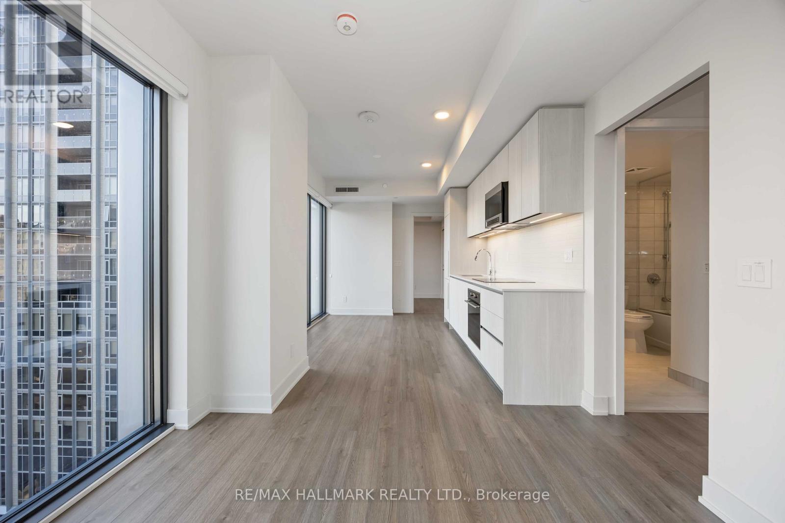 1403 - 8 Cumberland Street, Toronto (Annex), Ontario  M4W 0B6 - Photo 15 - C12456273