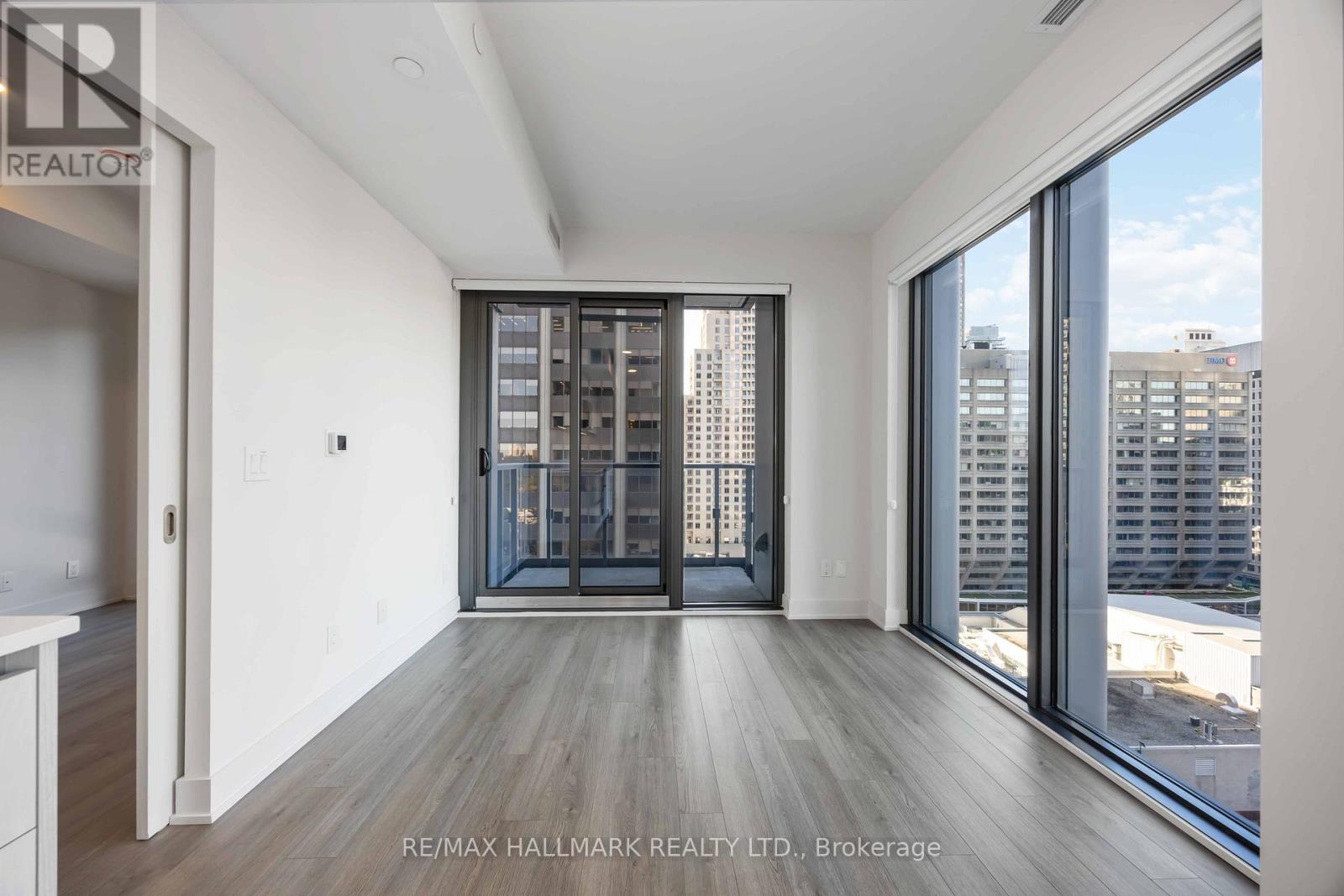 1403 - 8 Cumberland Street, Toronto (Annex), Ontario  M4W 0B6 - Photo 20 - C12456273