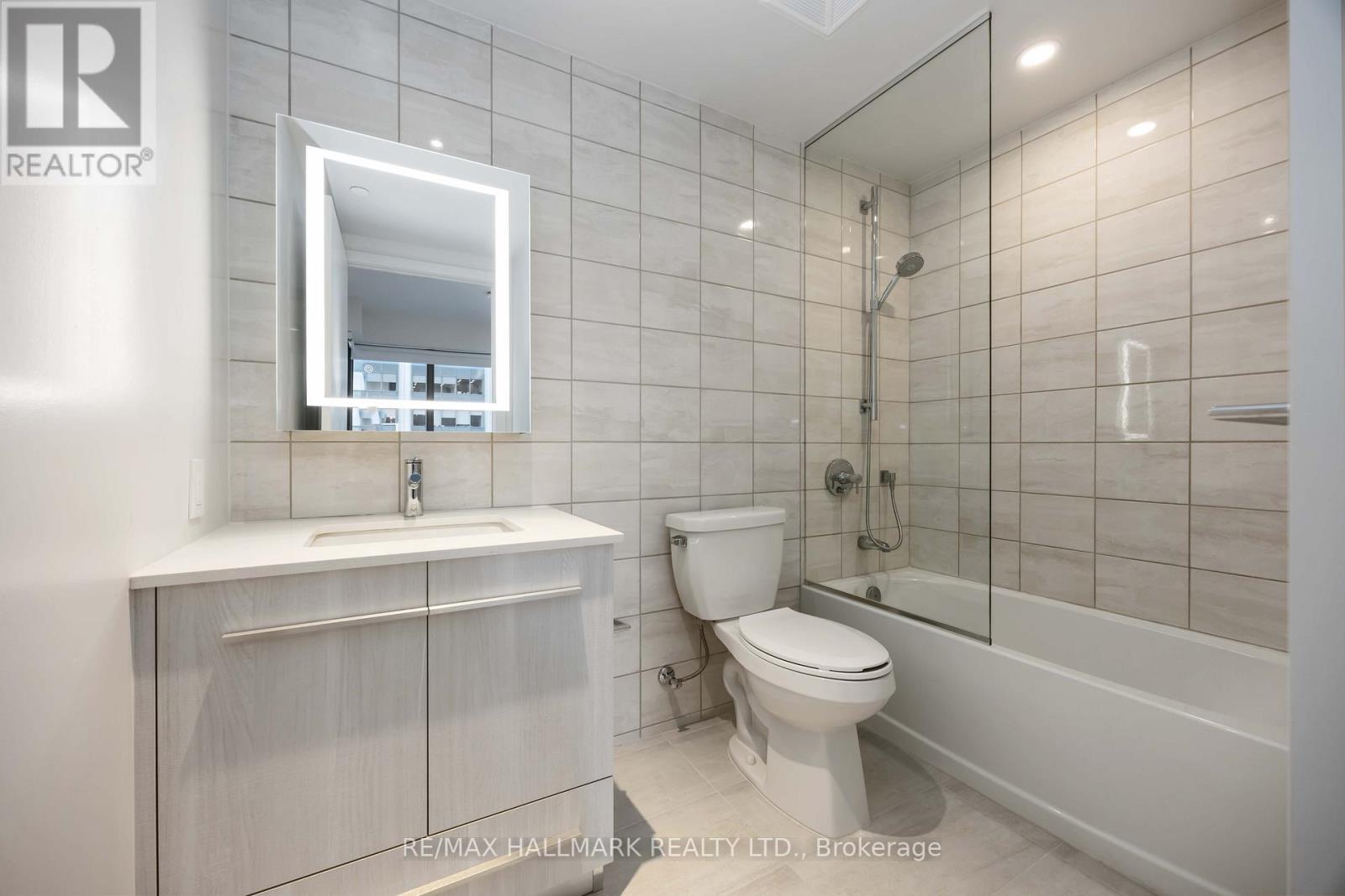 1403 - 8 Cumberland Street, Toronto (Annex), Ontario  M4W 0B6 - Photo 25 - C12456273