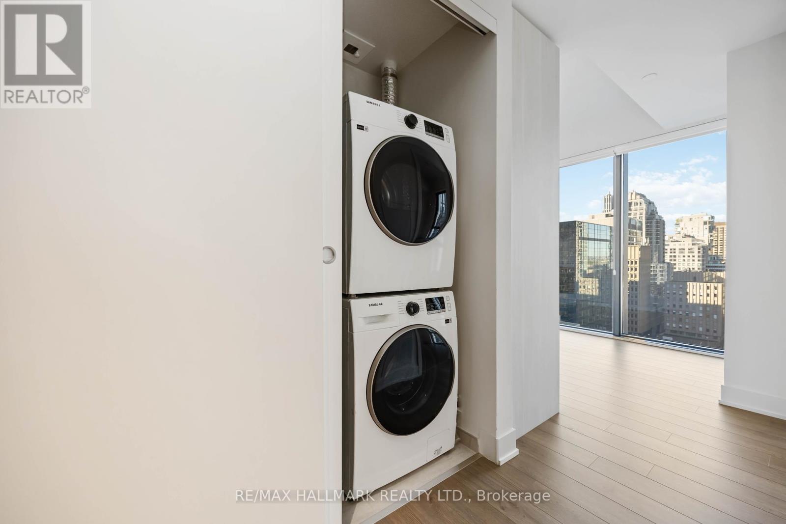 1403 - 8 Cumberland Street, Toronto (Annex), Ontario  M4W 0B6 - Photo 27 - C12456273