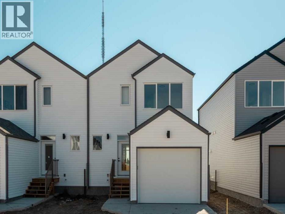 681 Blackwolf Boulevard N, Lethbridge, Alberta  T1H 7H7 - Photo 3 - A2223596