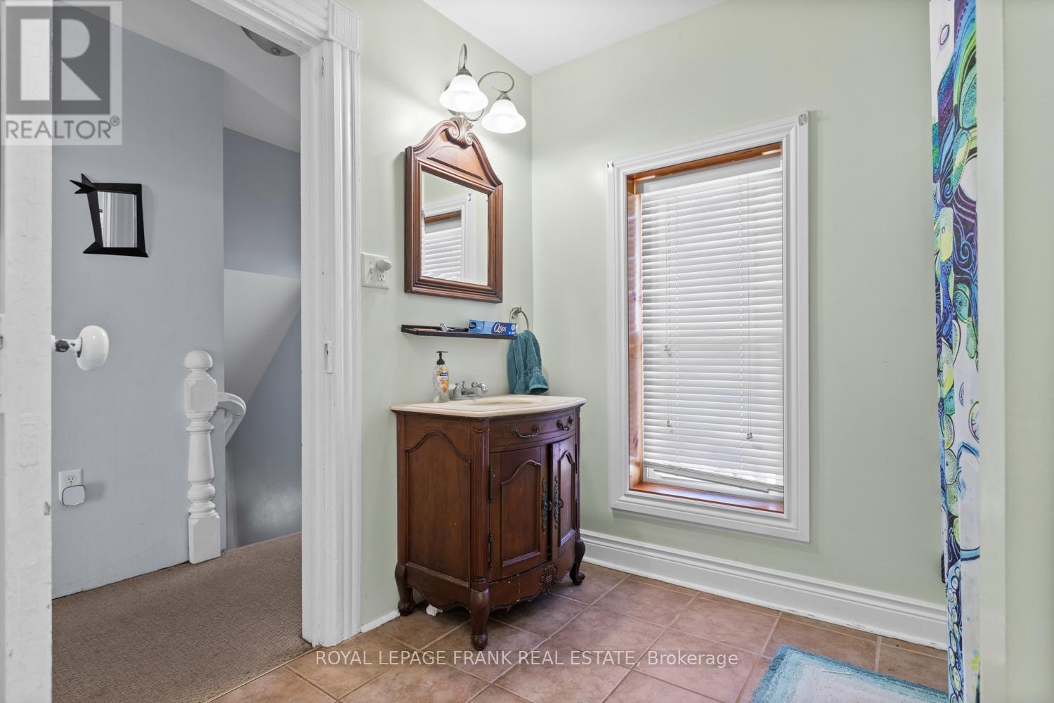 15880 62 Highway, Madoc, Ontario  K0K 1Y0 - Photo 21 - X12456284