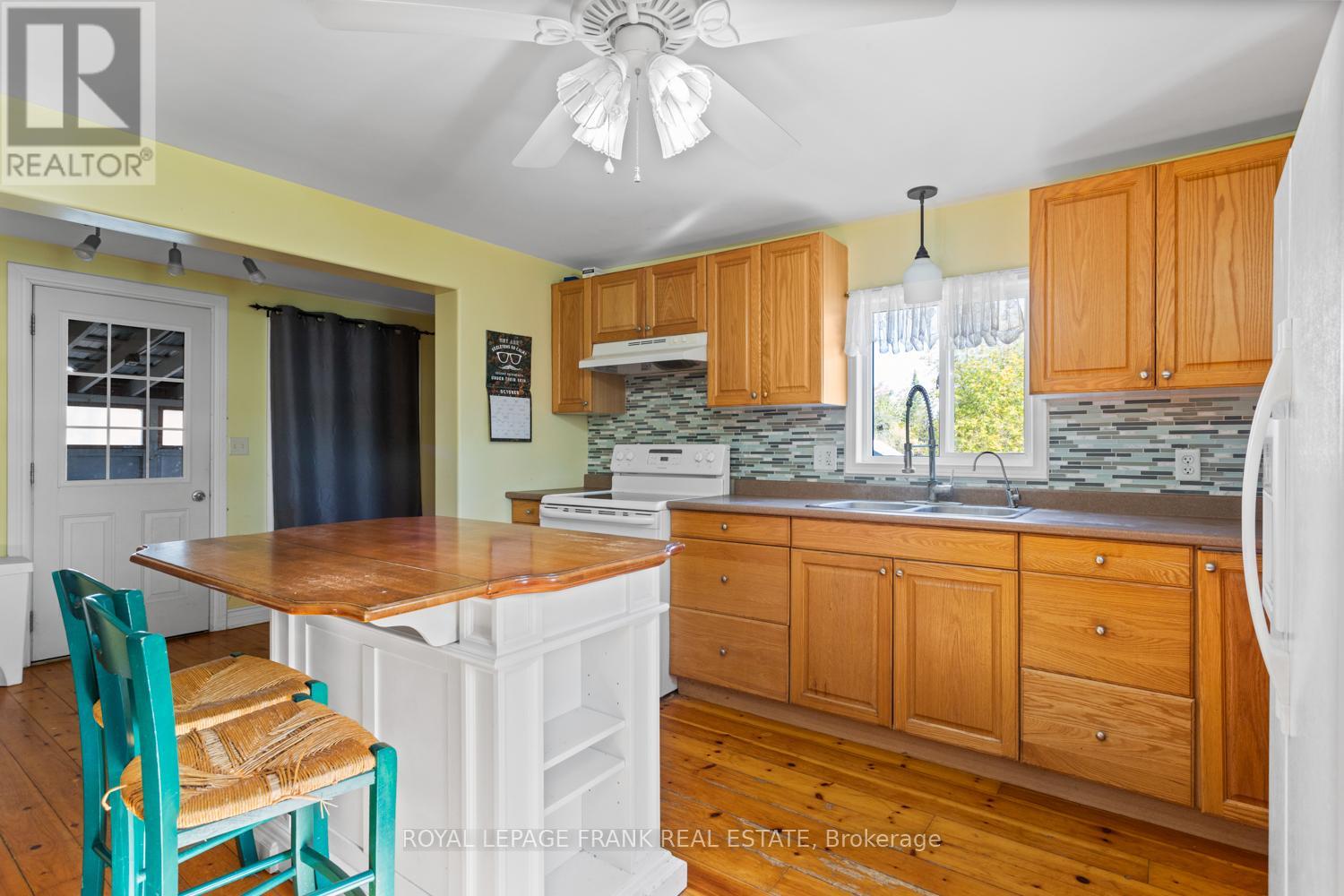 15880 62 Highway, Madoc, Ontario  K0K 1Y0 - Photo 7 - X12456284