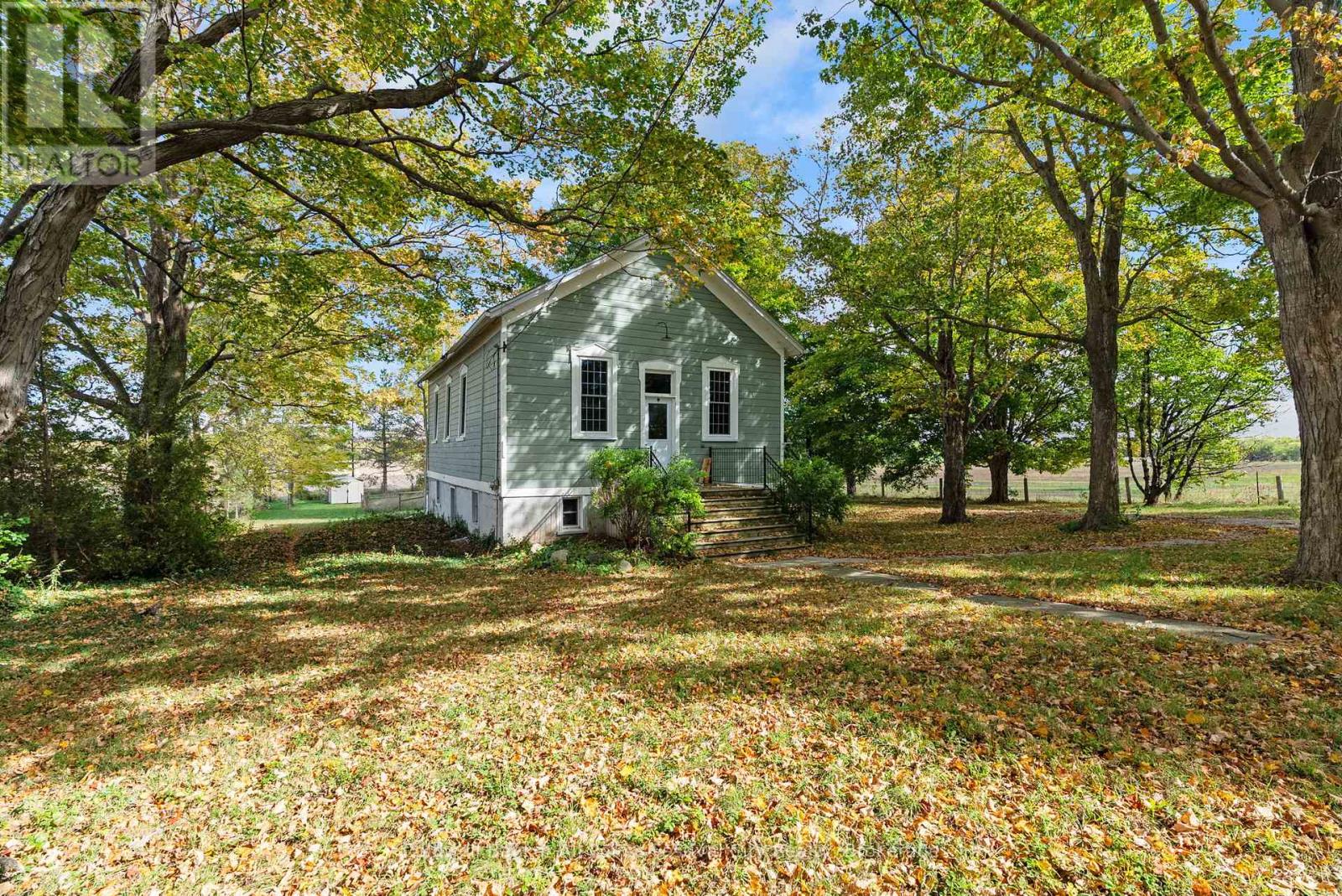 36404b Huron Road, Central Huron (Goderich), Ontario  N7A 3X8 - Photo 7 - X12456300