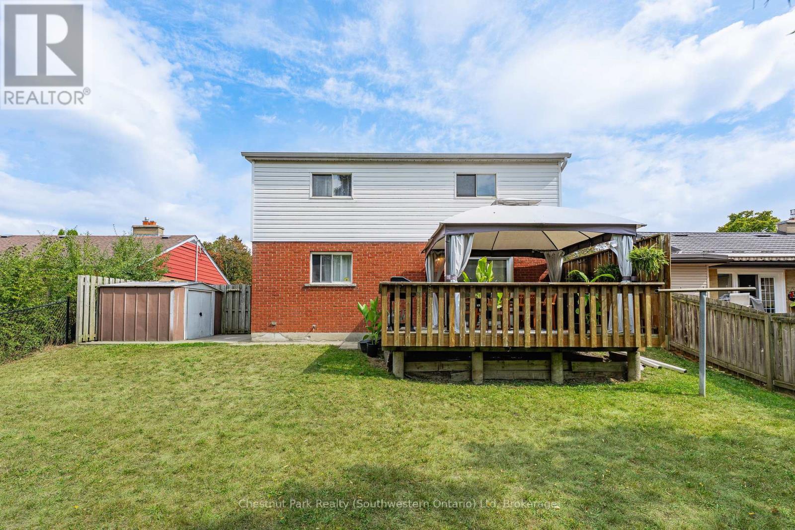 29 Ridgewood Avenue, Waterloo, Ontario  N2H 4L1 - Photo 44 - X12456320