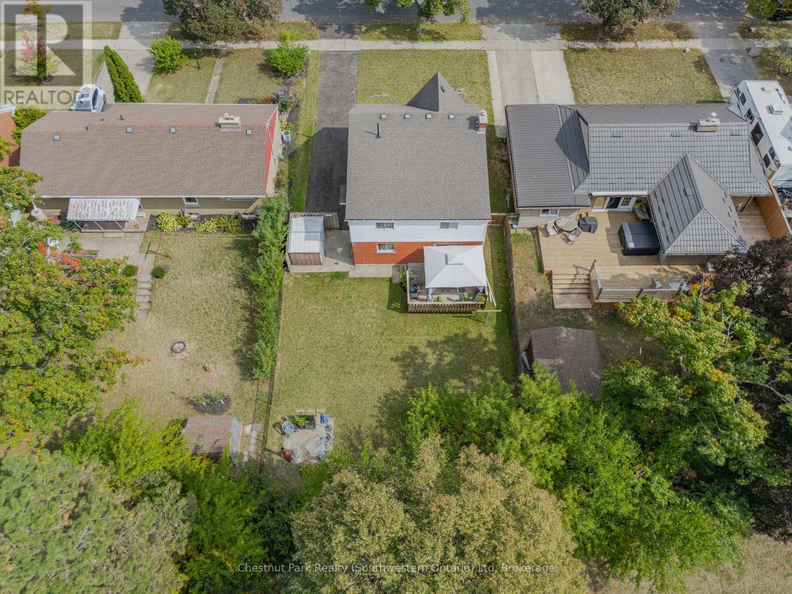29 Ridgewood Avenue, Waterloo, Ontario  N2H 4L1 - Photo 50 - X12456320