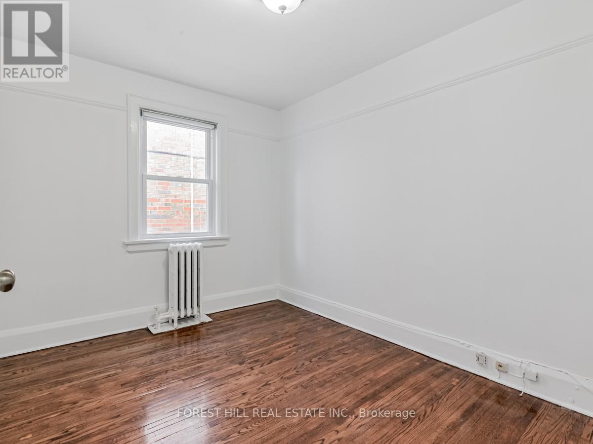 Main - 27 Scarboro Beach Boulevard E, Toronto, Ontario  M4E 2W9 - Photo 18 - E12456257