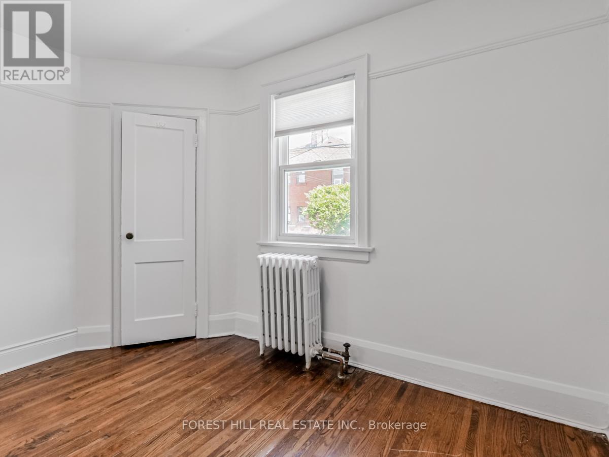 Main - 27 Scarboro Beach Boulevard E, Toronto, Ontario  M4E 2W9 - Photo 22 - E12456257